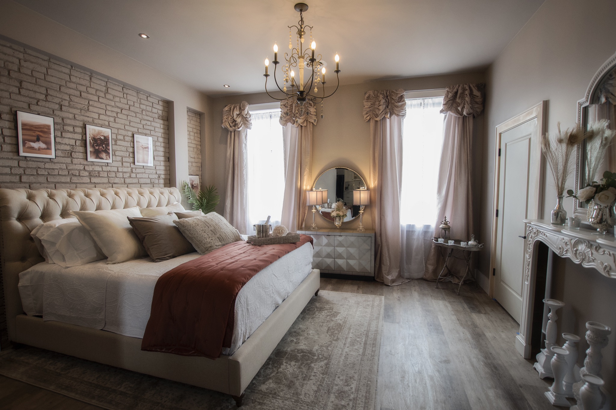 Wells on Main Guesthouse & Gatherings Apartment Apartments for Rent