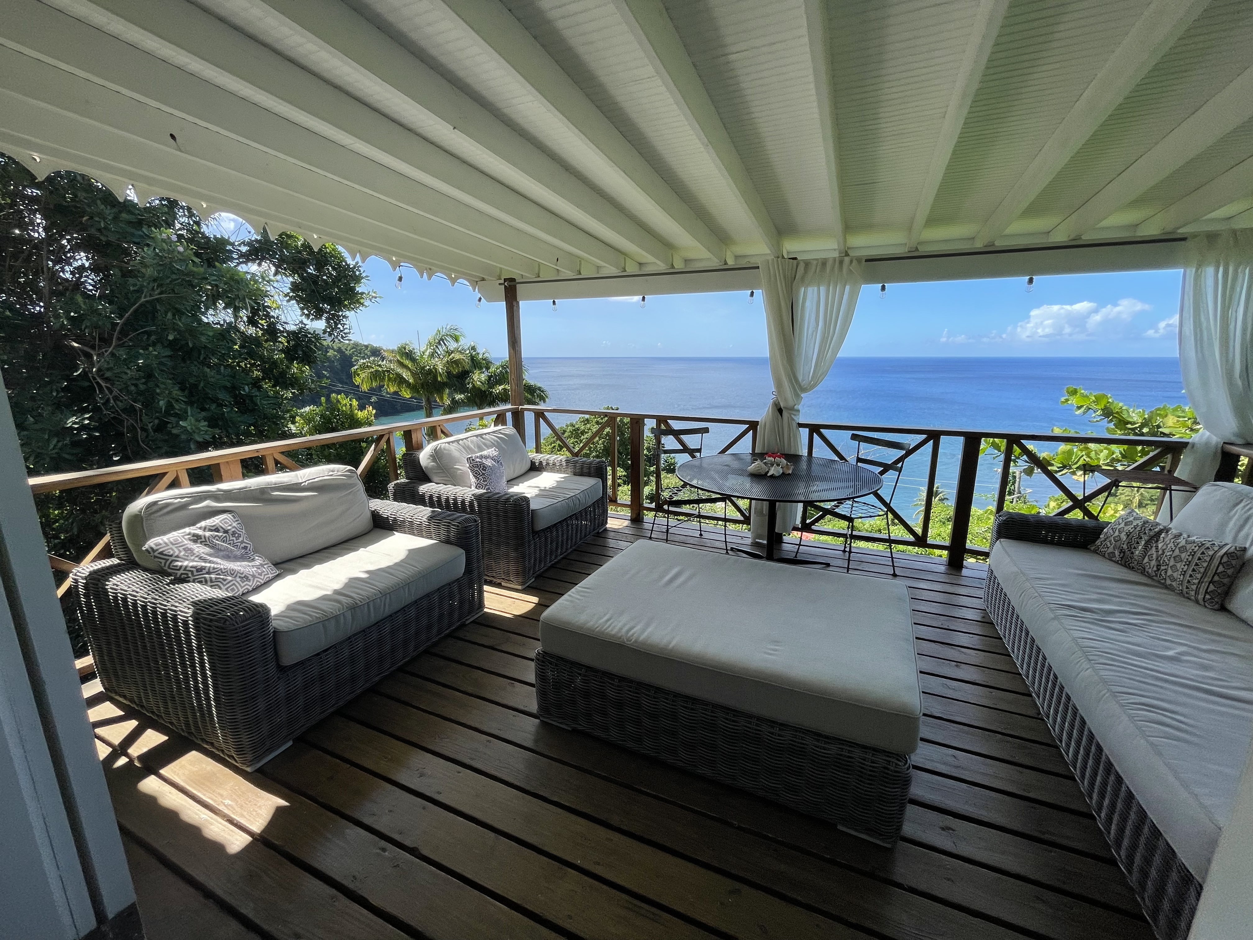 Coconut Cottage - Stunning Oceanview