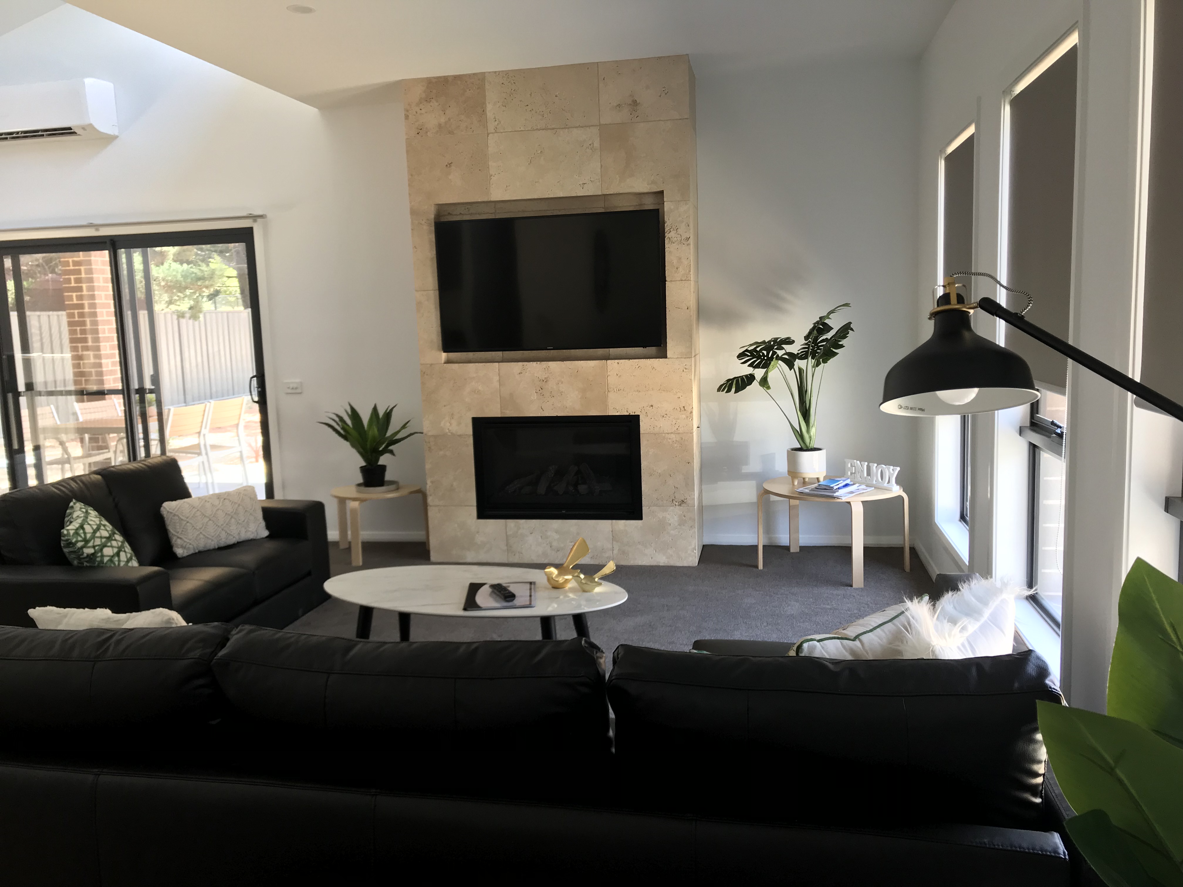 Mountain Mist Apartments - Elm - Unit B