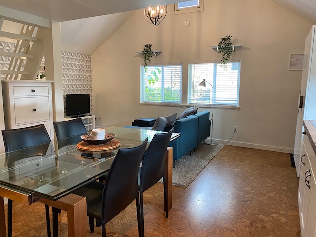 Private, stylish, convenient in East Van