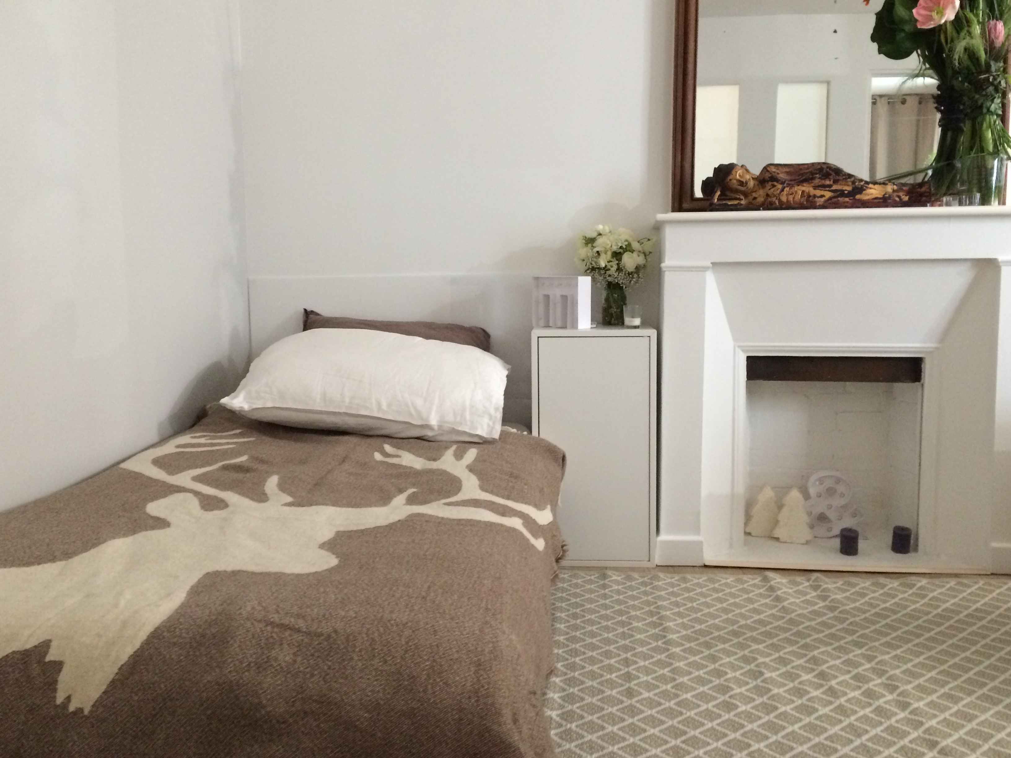 SOFA bed in the heart of paris