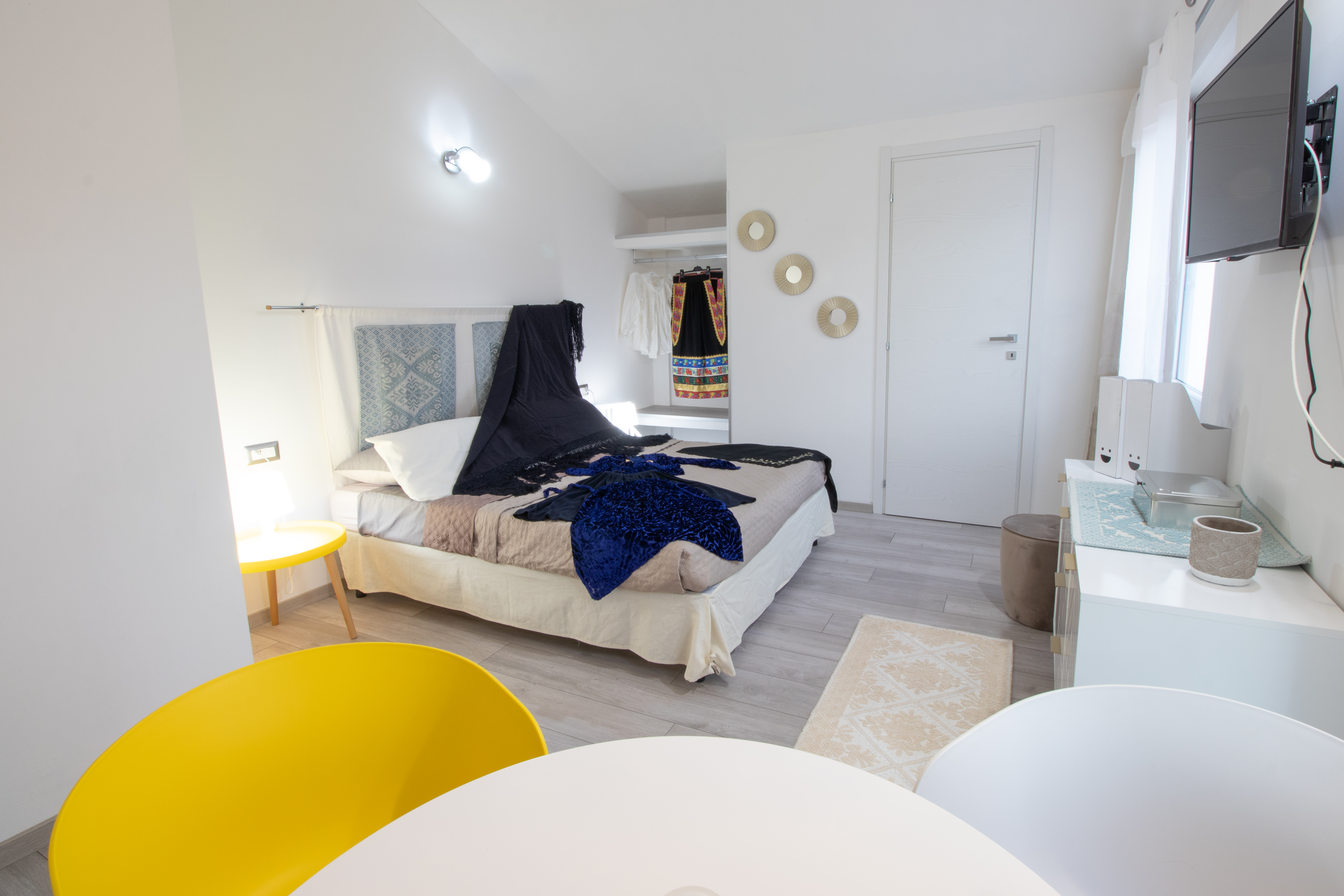 open space 04, with large veranda 5 km from the sea.