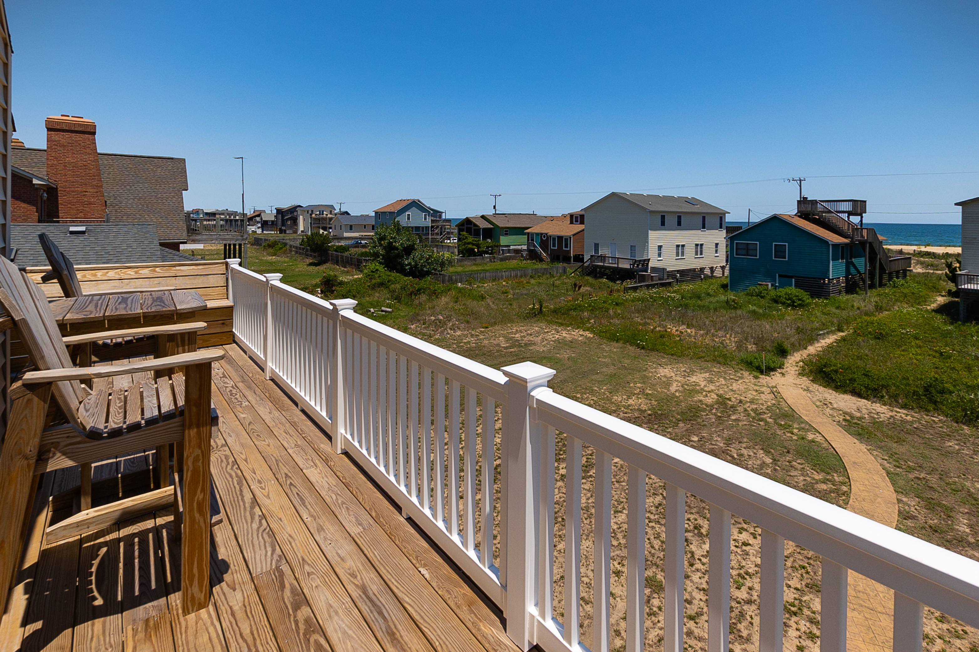 Beach Therapy 3BR with Ocean Views in Kitty Hawk Cottages for Rent