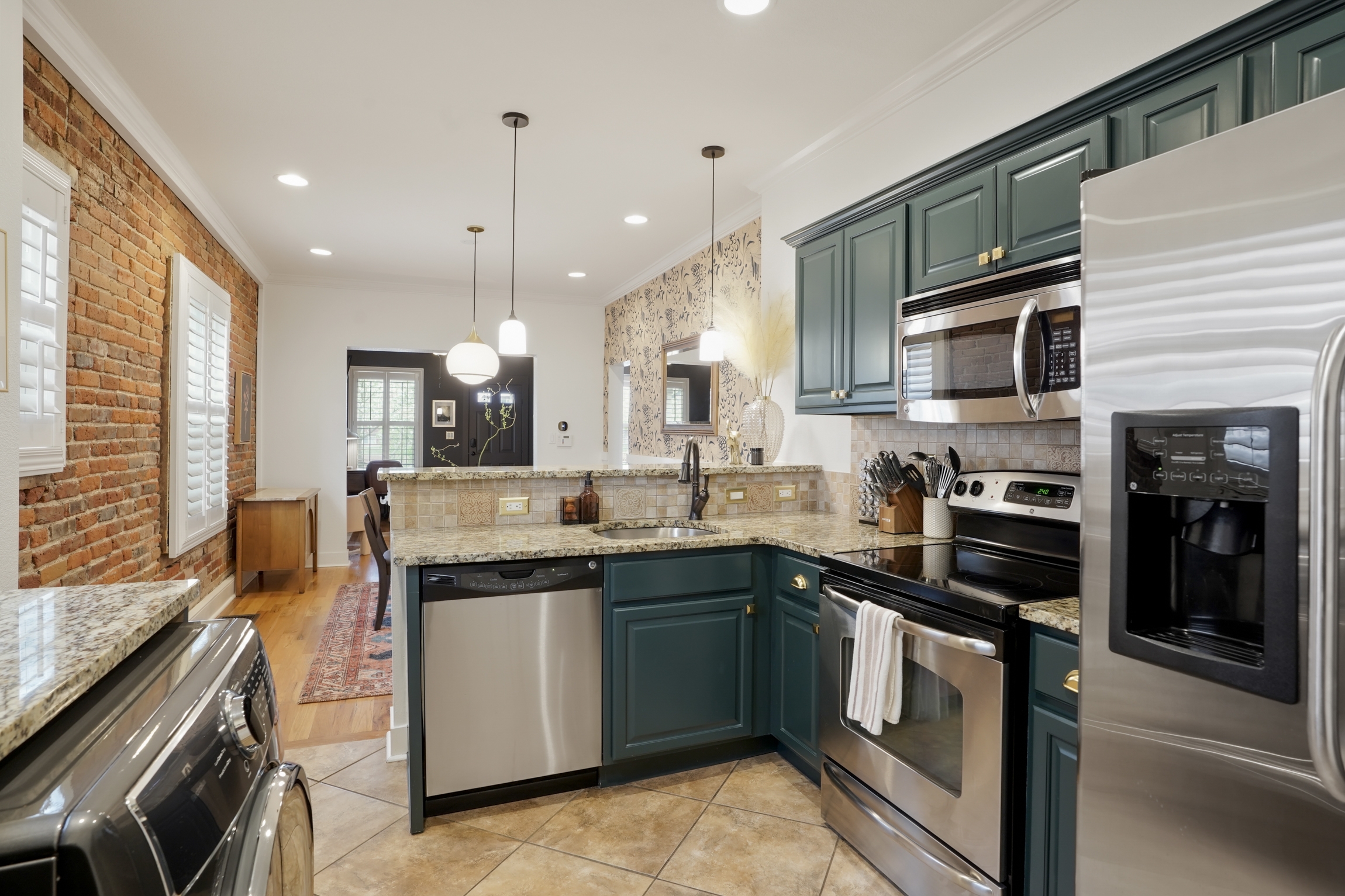 *Walk to EVERYTHING* in Trendy LoHi in Highland, Denver