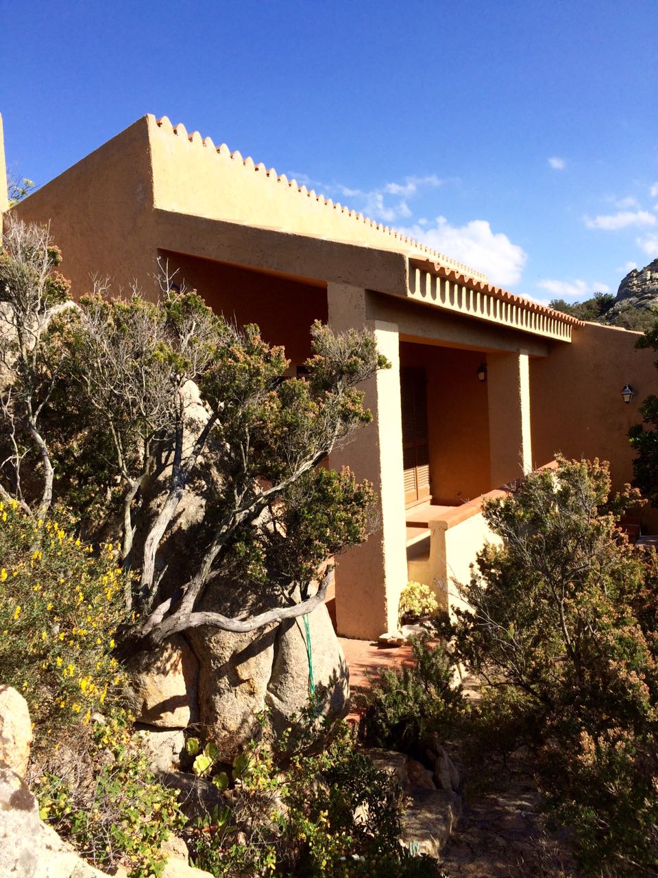 Villa independiente con gran jardín - Airbnb