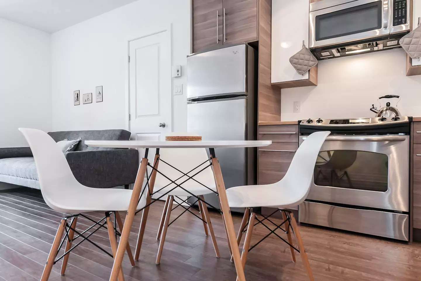 Modern and comfortable appt Plateau Mont Royal Apartments for Rent
