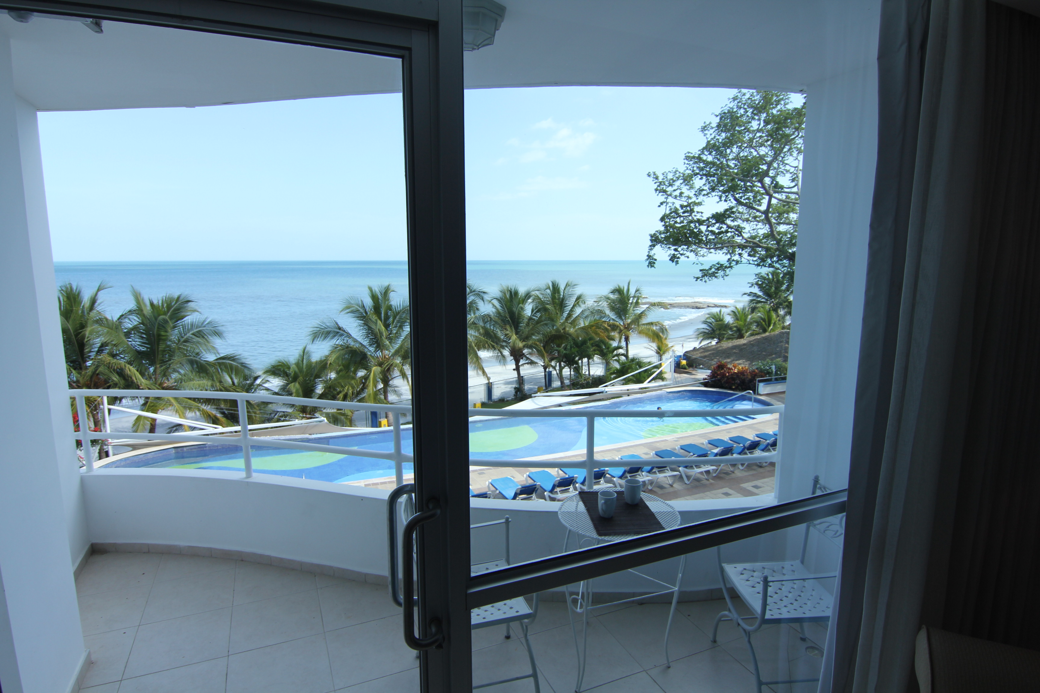 OCEANFRONT STUDIO CONDO CORONADO BAY 202 Apartments for Rent in