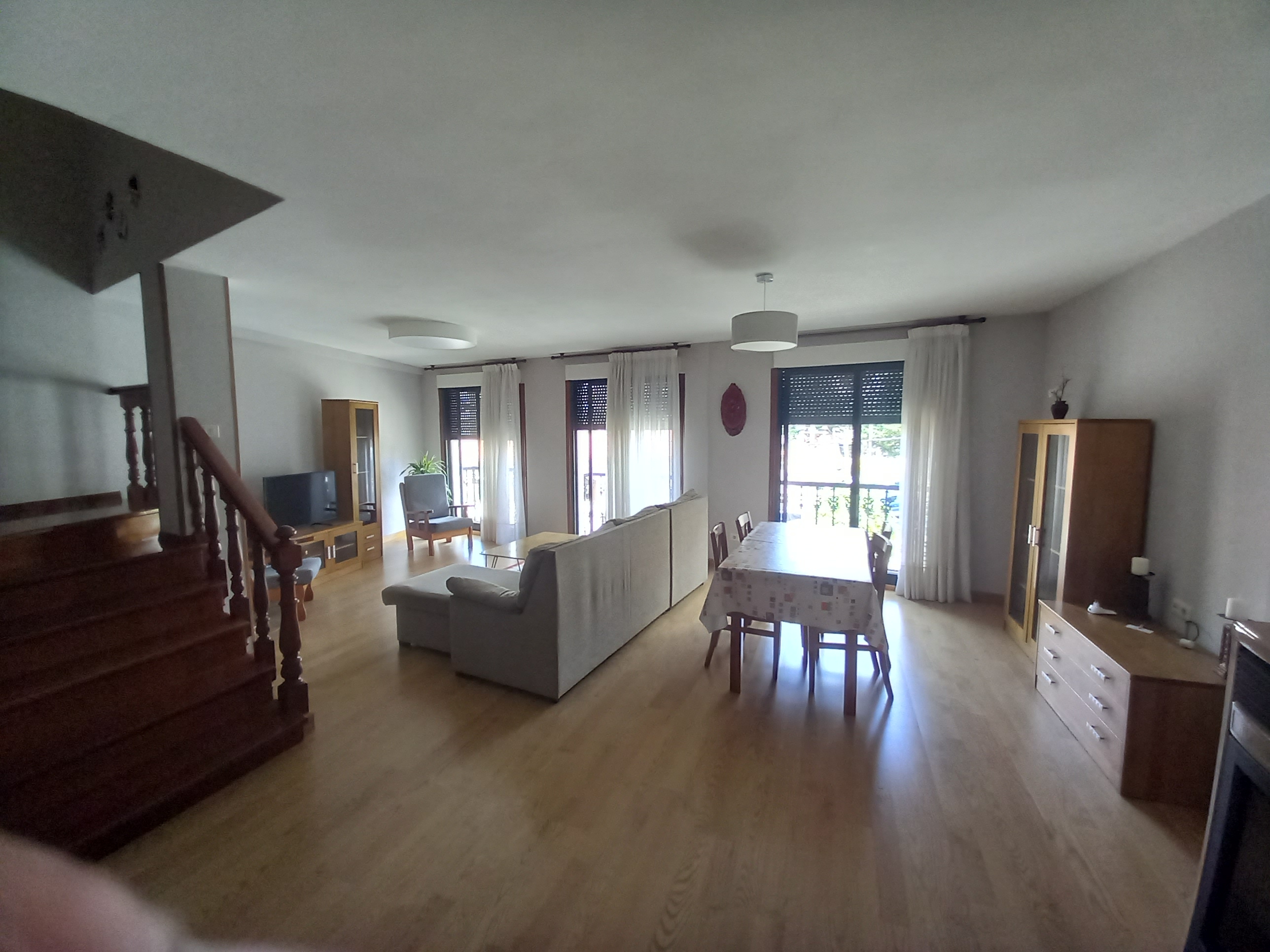 Duplex single-family home downtown Marin