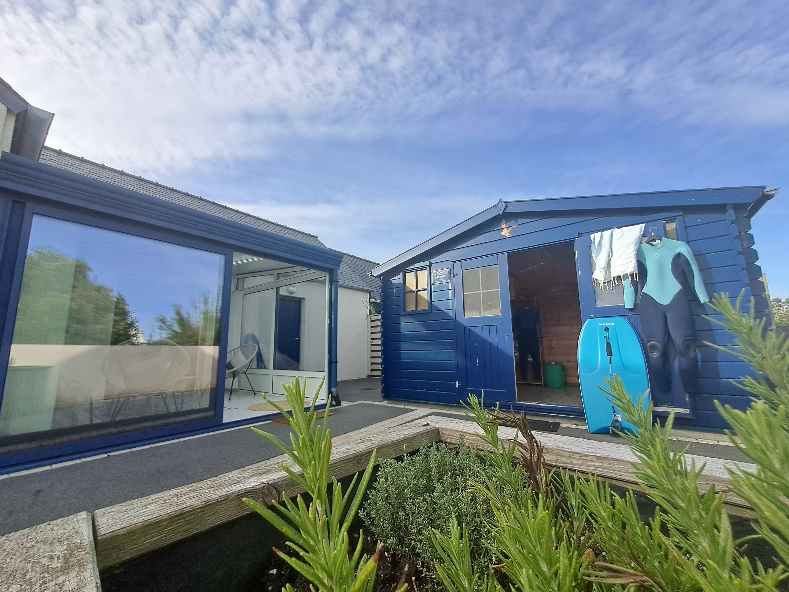 Holiday home 500 m from the sea