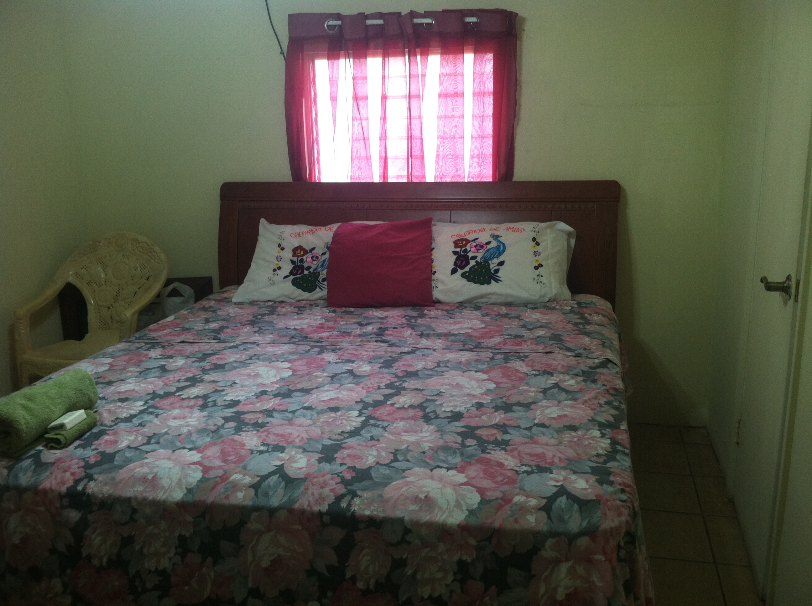 rent a private room in a house