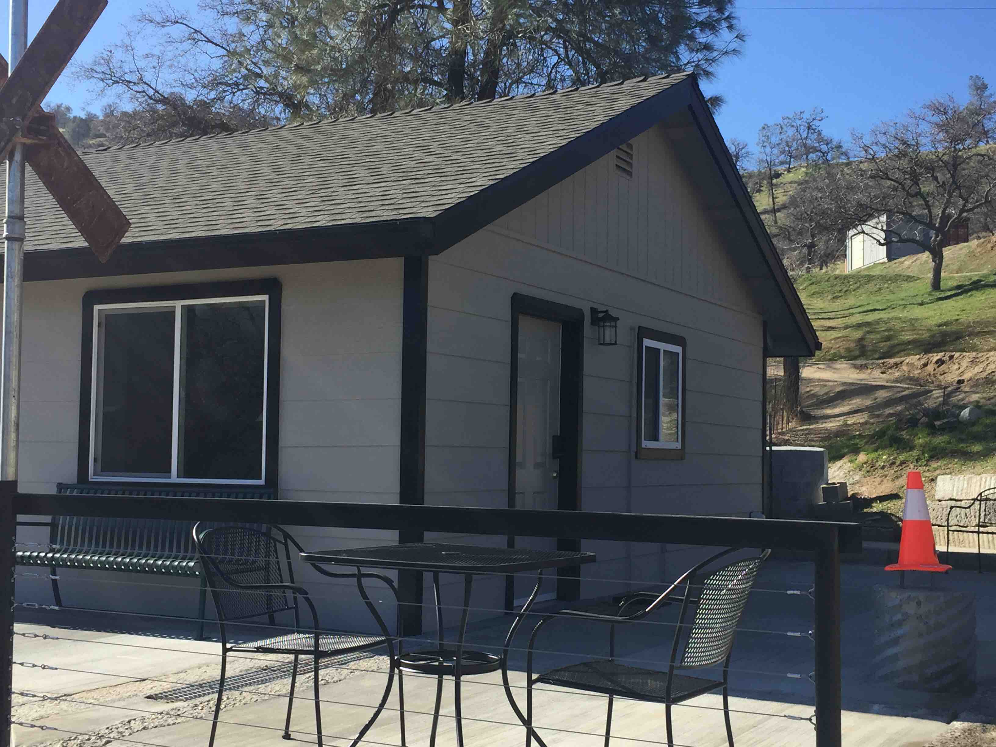 "Quinn" tessential Railfan (13& Up) Guesthouses for