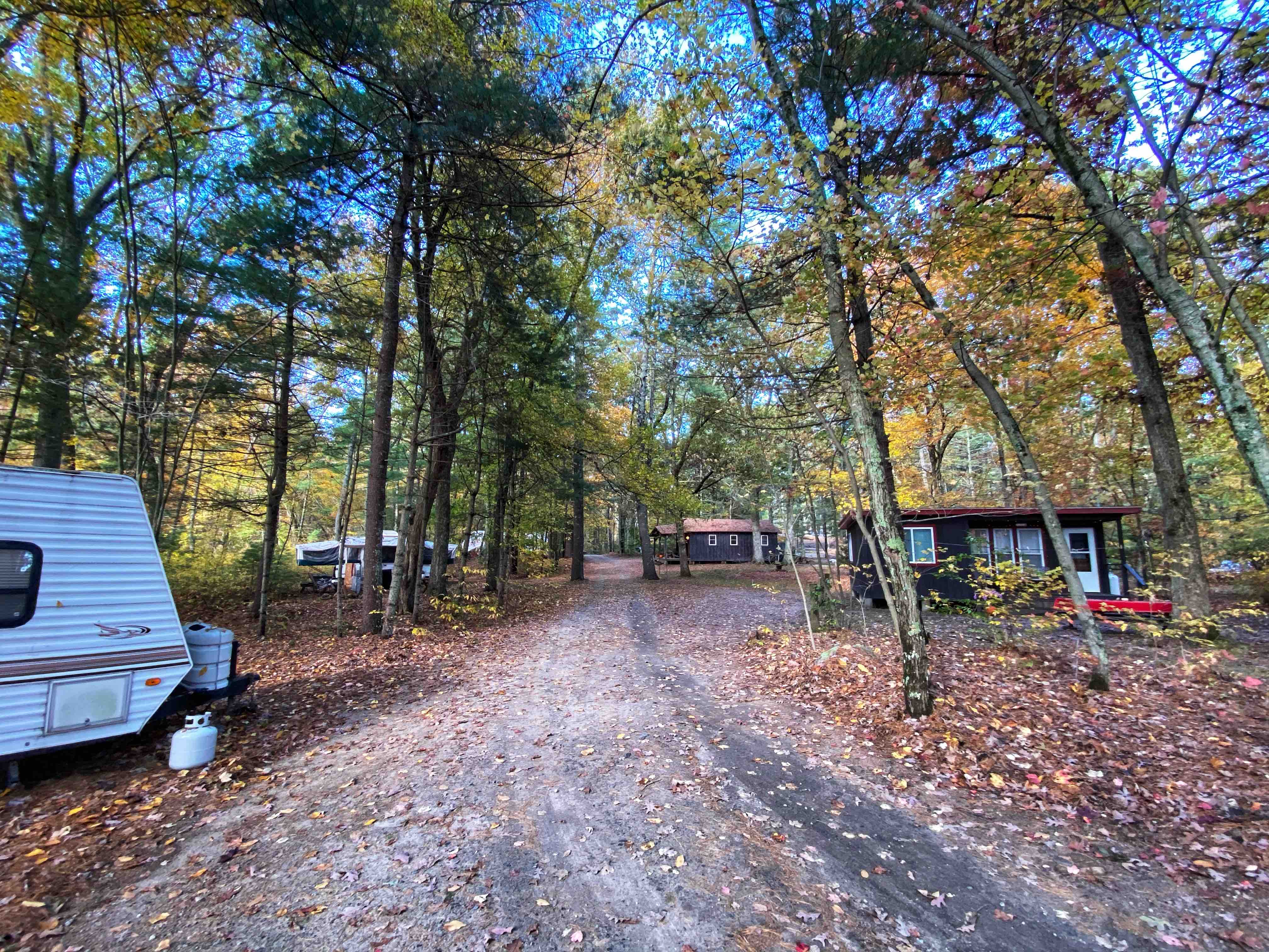 Ellis Lakeside Cabin on Beach Pond with Sauna Cabins for Rent in Voluntown, Connecticut