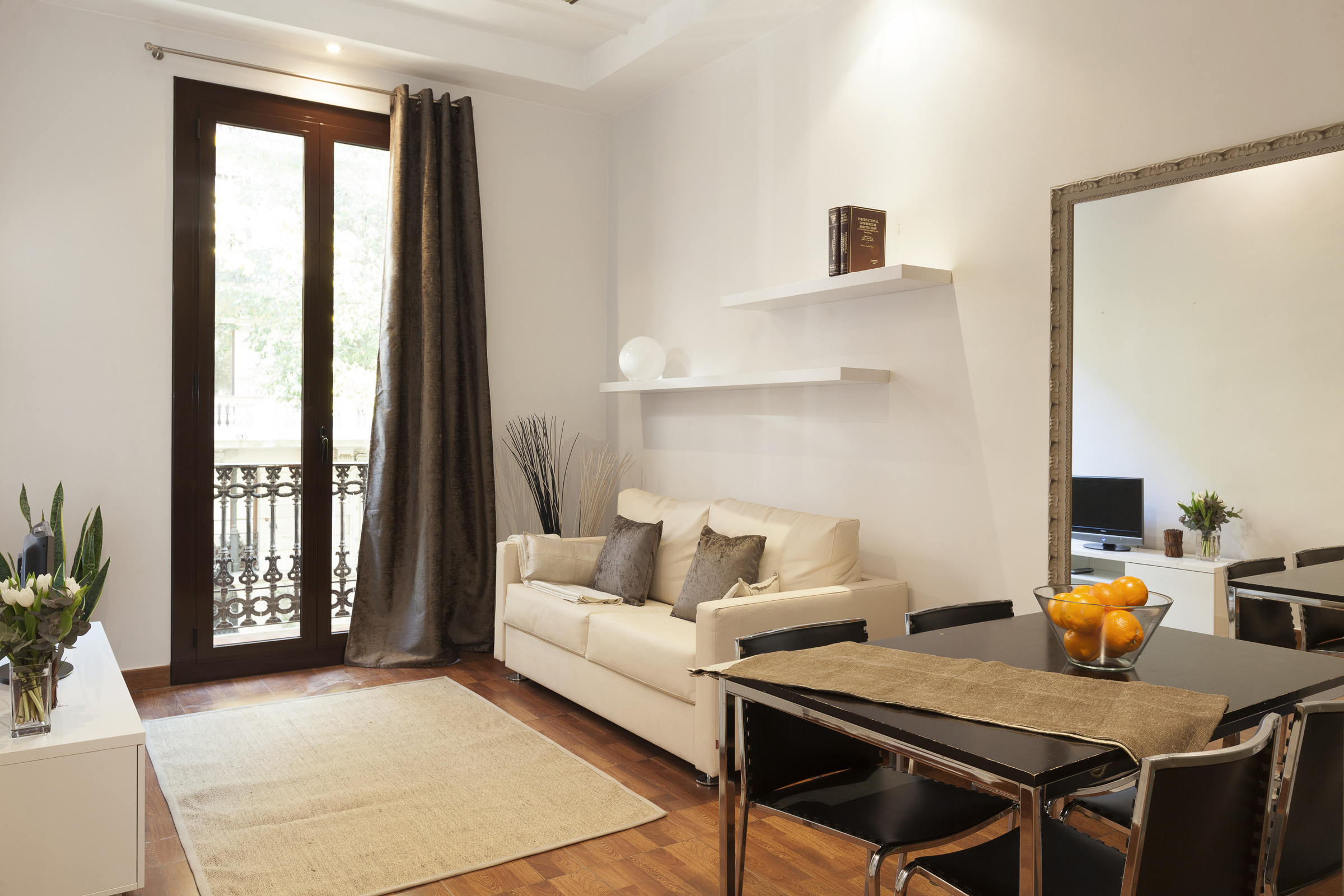 One bedroom apartment near to Sagrada Familia in la Dreta de l'Eixample, Barcelona