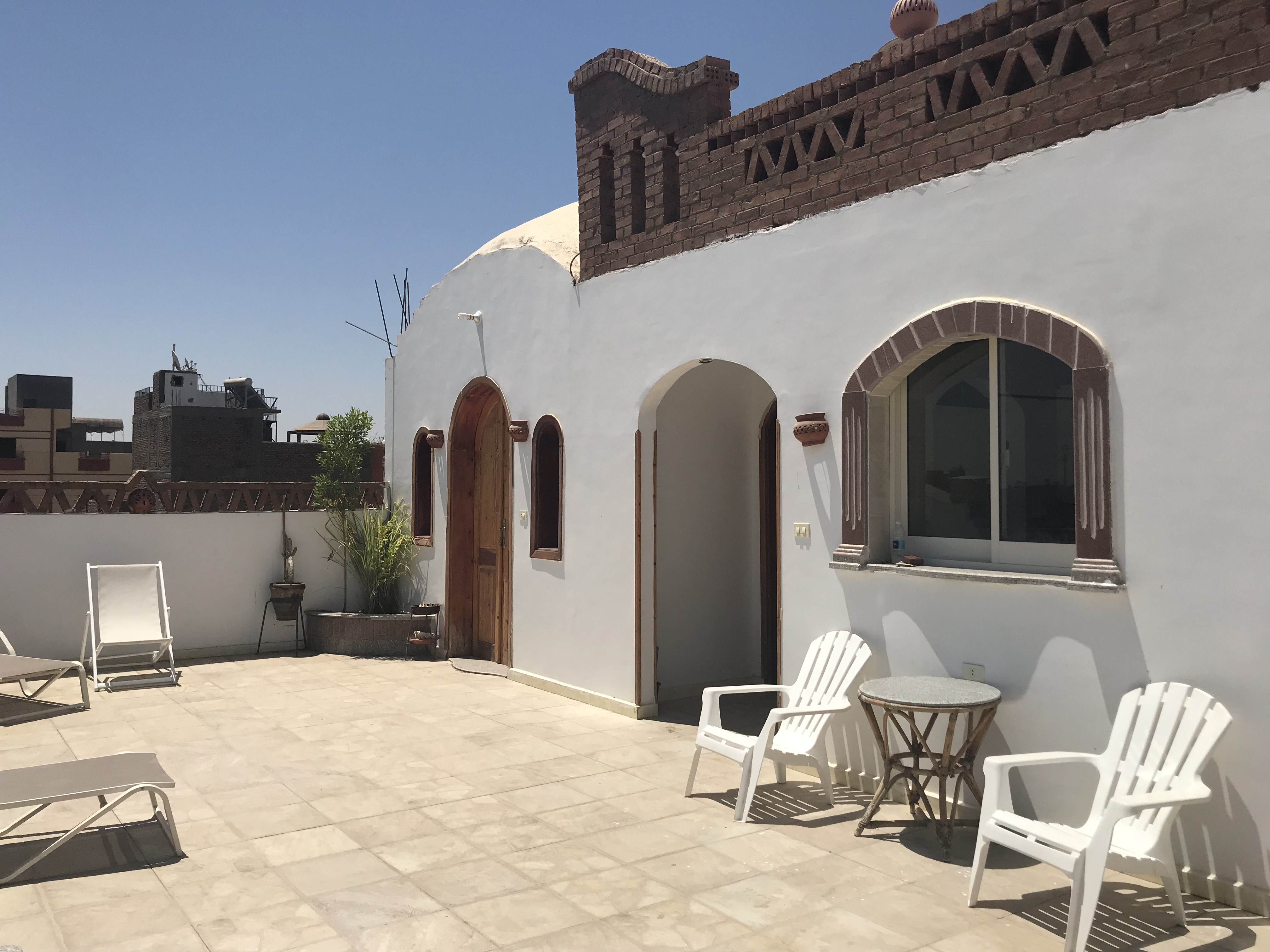 Hibiscus Casa Blanca Luxor, big roof top terrace
