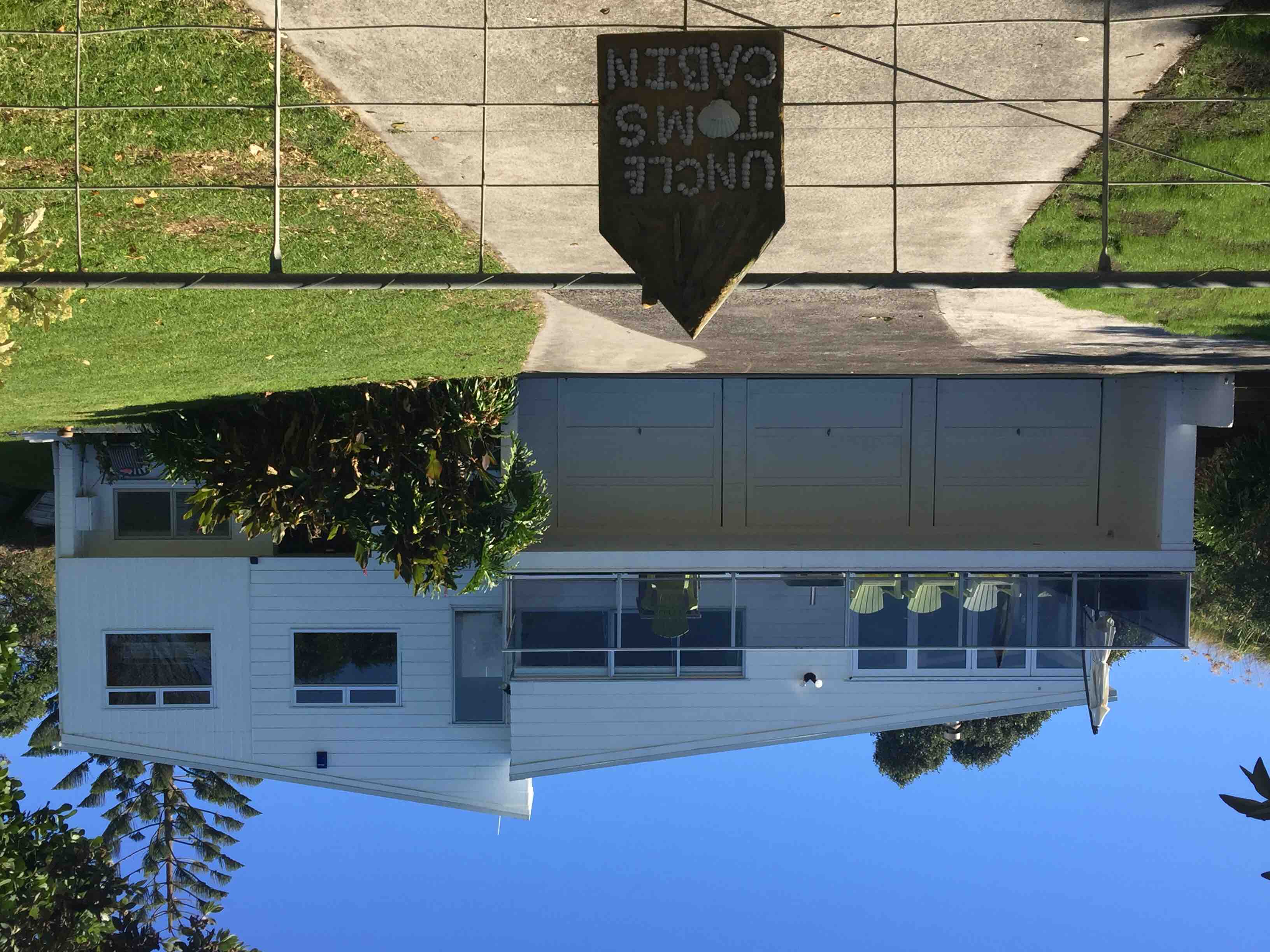 Beautiful Beachfront Beach House Sleeps 20 Houses For Rent In Pukehina