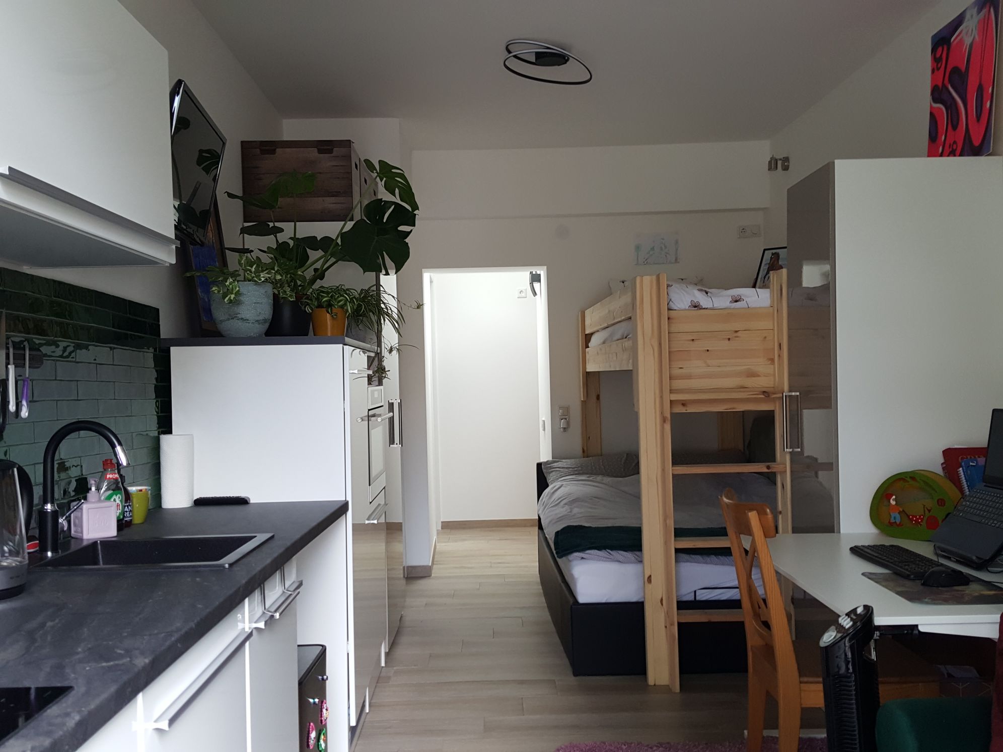 Nice well-accessible gastsuite/studio in Amsterdam — Amsterdam stay