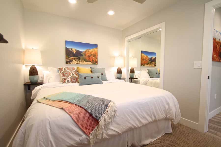 The Escape (Tiny Home 5) Tiny houses for Rent in Orderville, Utah