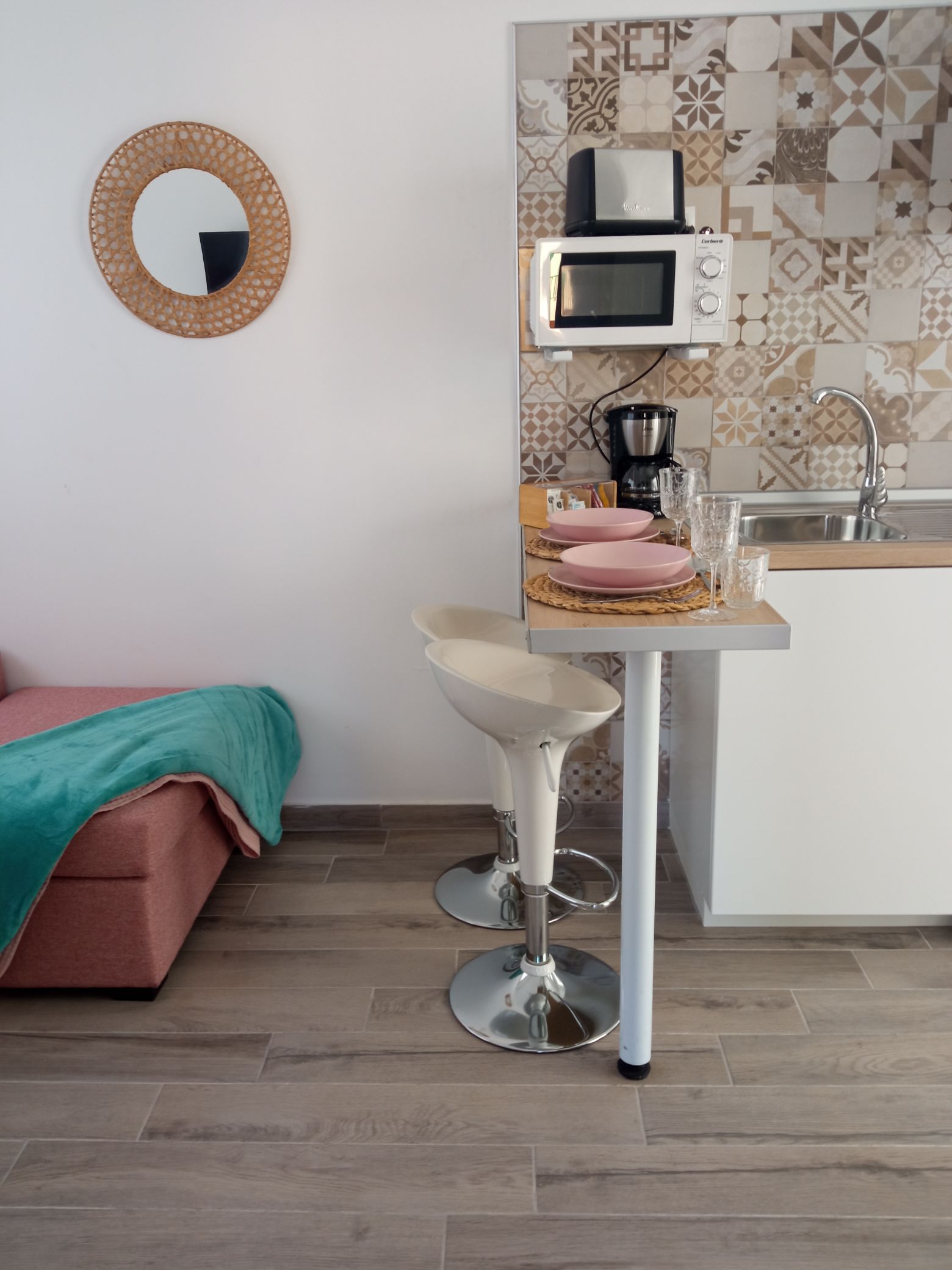 Heva Home cerca del mar