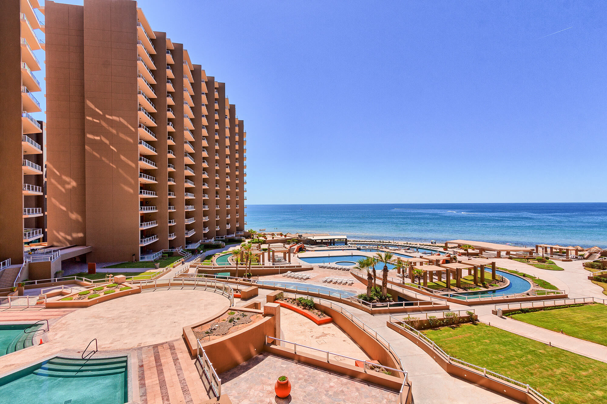 Las Palomas Cortez 304 Two Bedroom Two Bath Resorts For Rent In Puerto Penasco Sonora Mexico