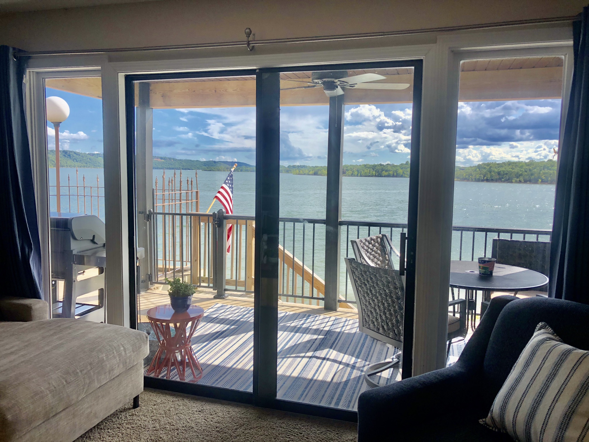 Anchors Away at Table Rock Lake Condominiums for Rent in Kimberling