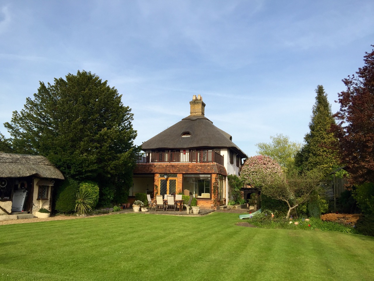 Old Wharf Cottage Riverside Living with Pool Cottages for Rent in