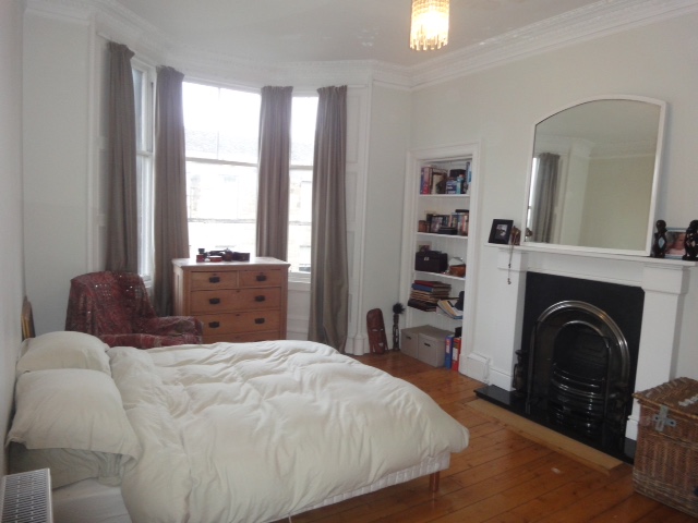 Comfy, spacious room in Marchmont East and Sciennes, Edinburgh