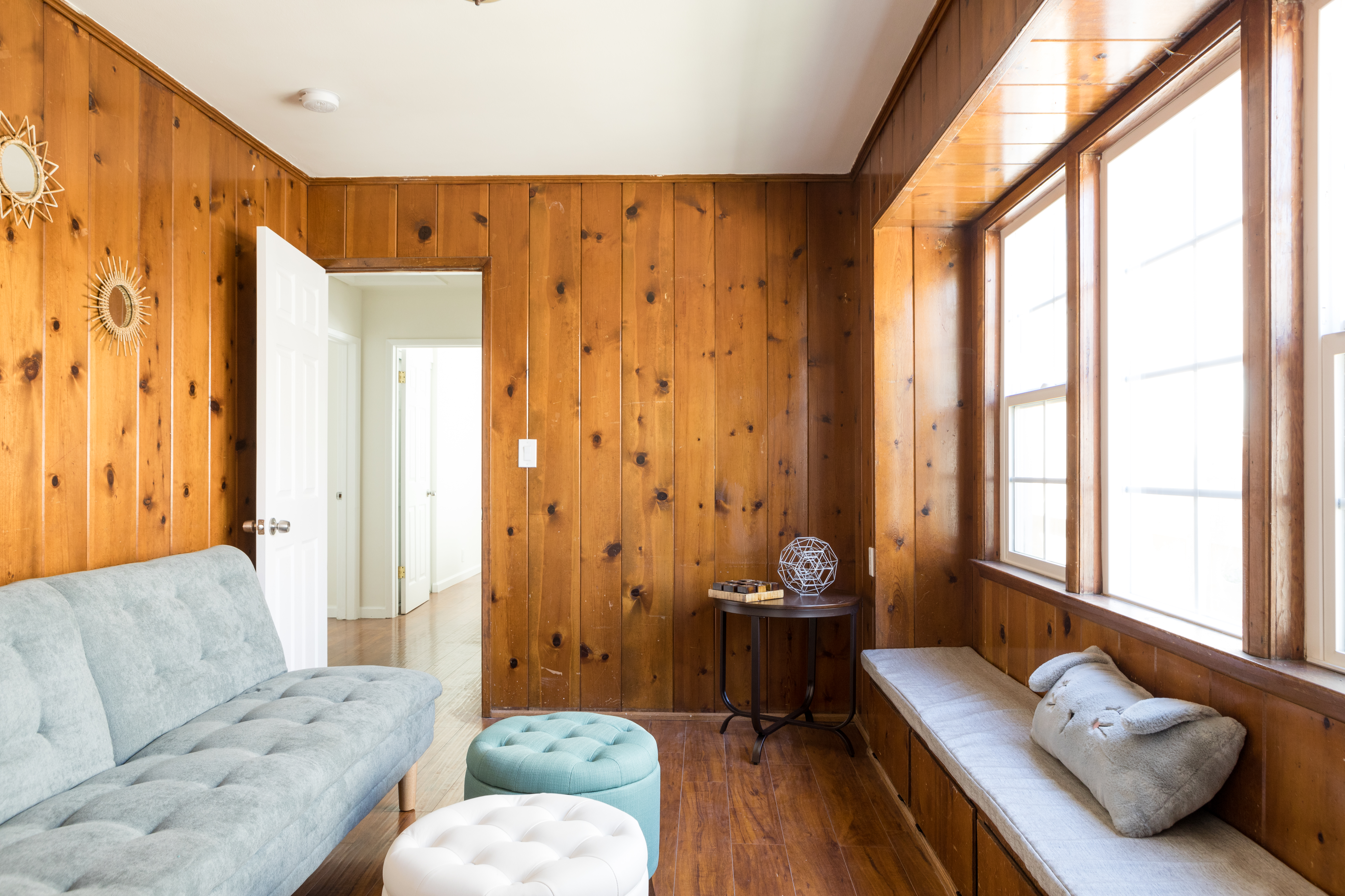 Mid Century House in LA (M)