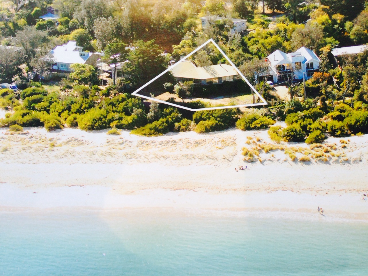 Secluded Absolute Beachfront. in Hastings - Somers, Mornington Peninsula