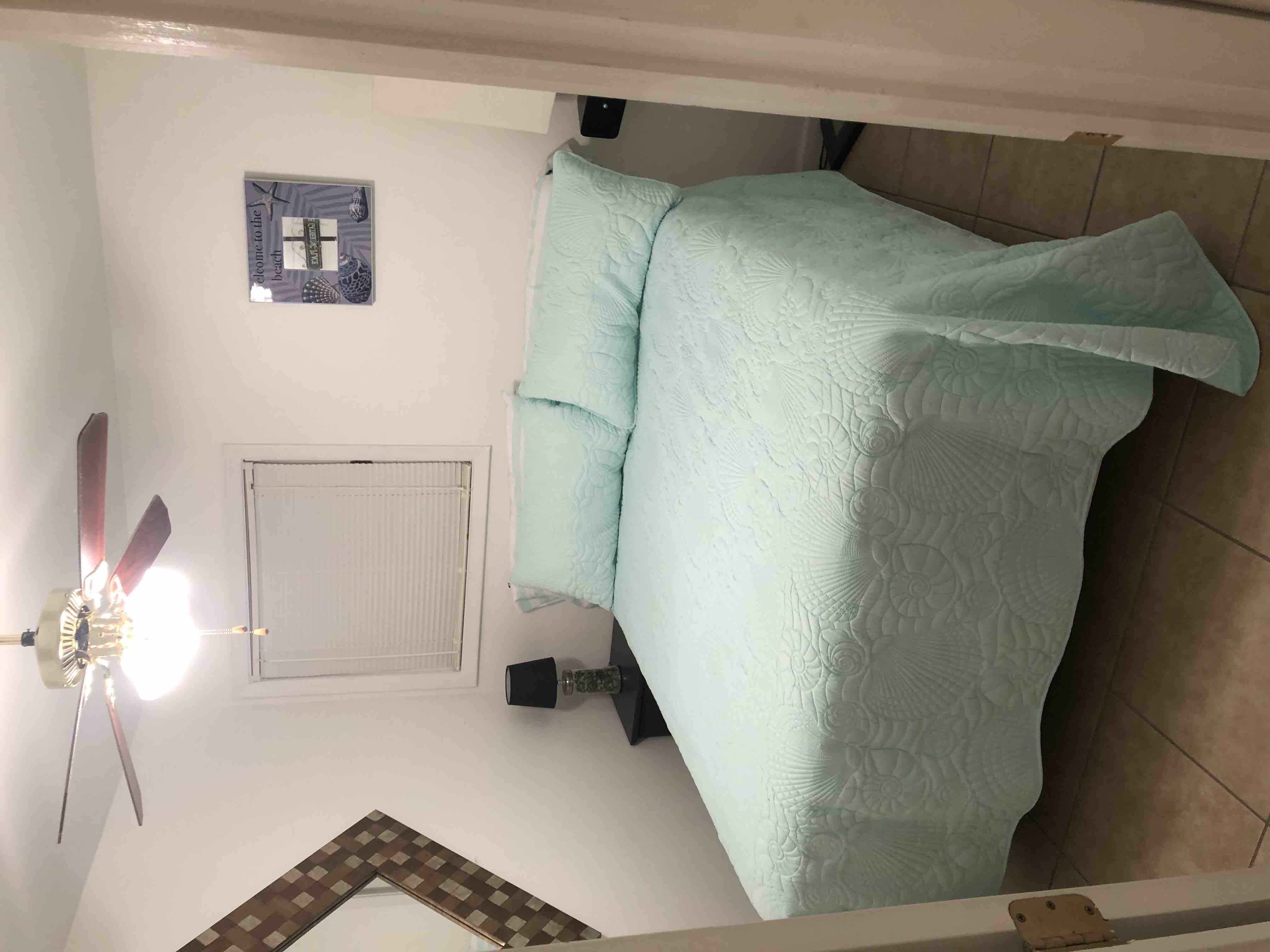 Beautiful Lake House Sea Breeze Irondequoit Cottages for Rent in