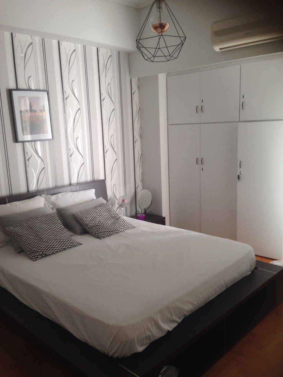Glamorous & safe stay in Athens in ΚΟΛΩΝΑΚΙ, Athens