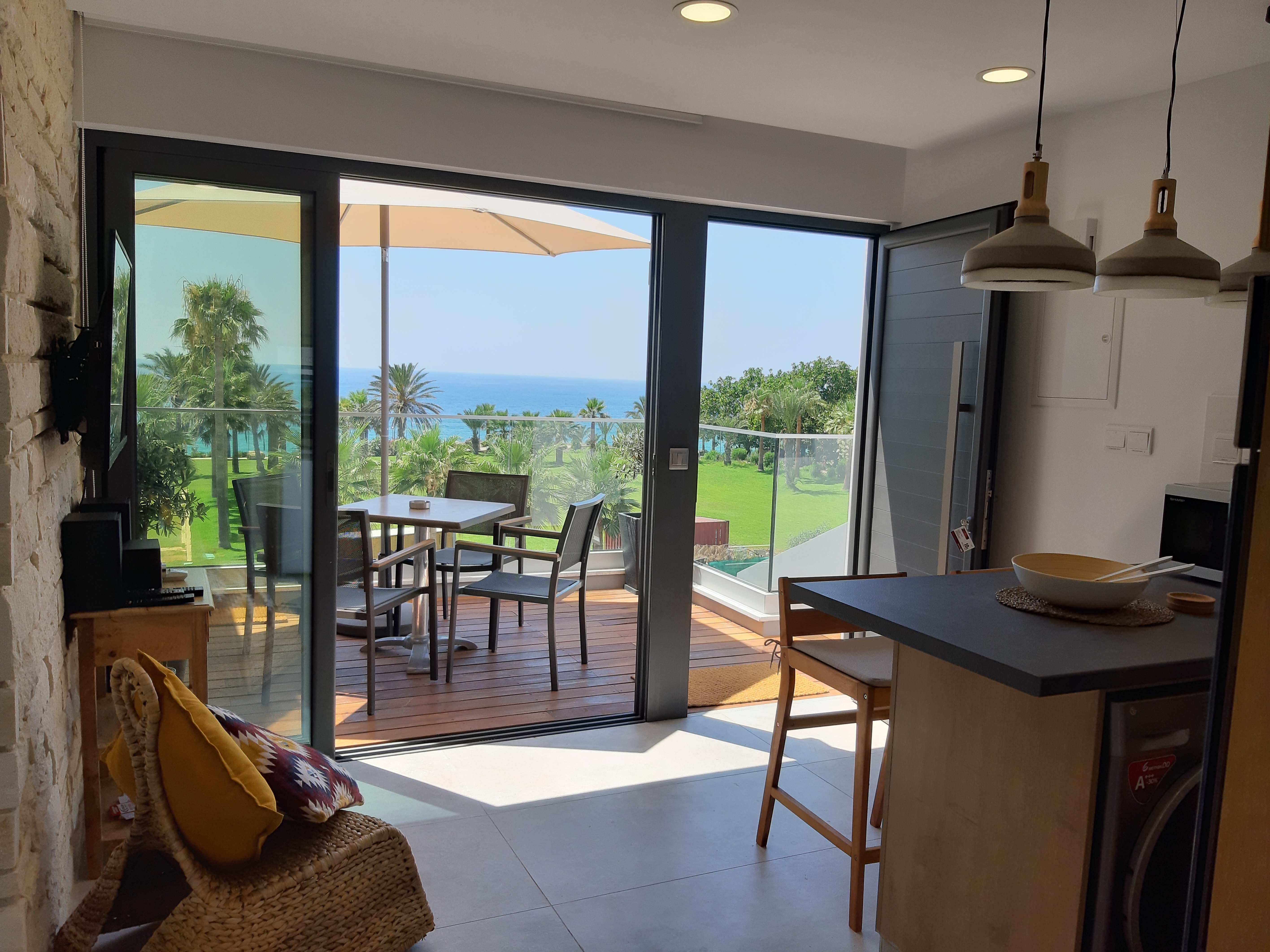 Terrazza Suites. 2 Bedroom Luxury Apt.
