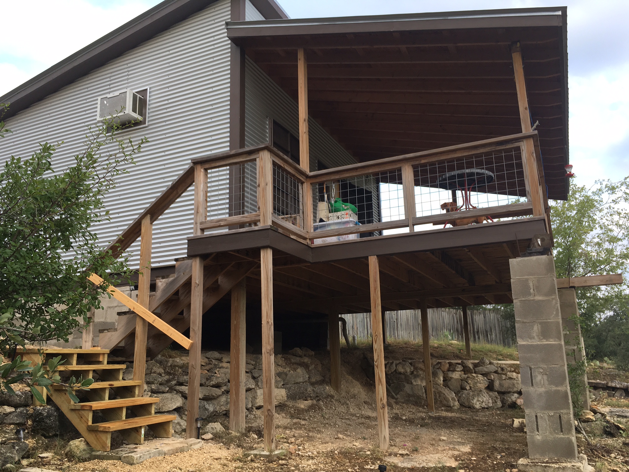 Cozy 400 sf Medina River Cabin Remote Work Ready! Cabins for Rent in