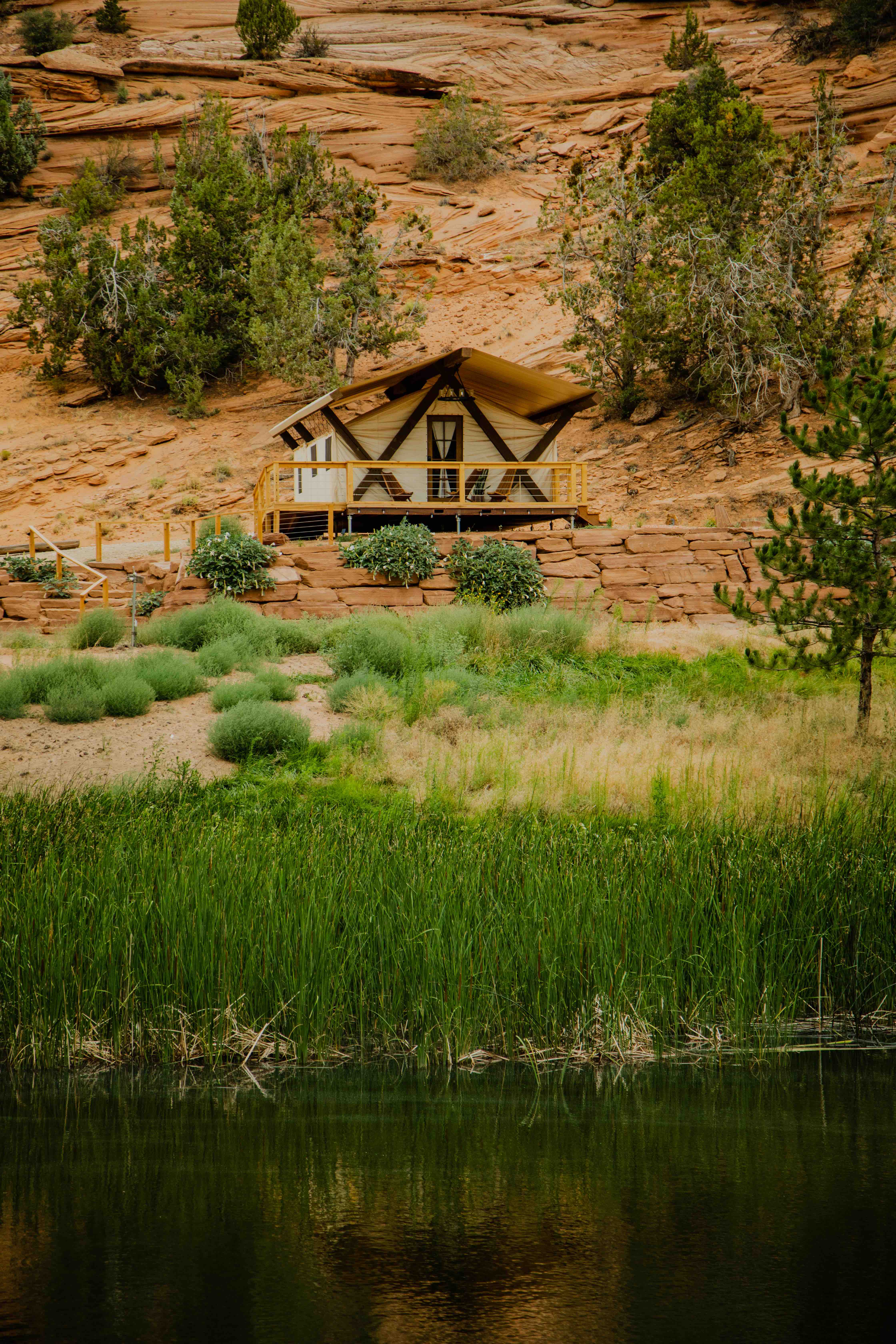 Cave Lakes Canvas Cabin Deluxe Suite 3 (Sleeps 6) Cabins for Rent in Kanab, Utah, United