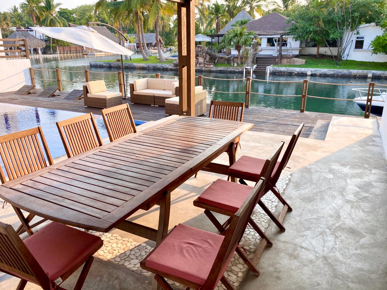 Moderno chalet Condominio El Likin, Villa completa Villas en alquiler