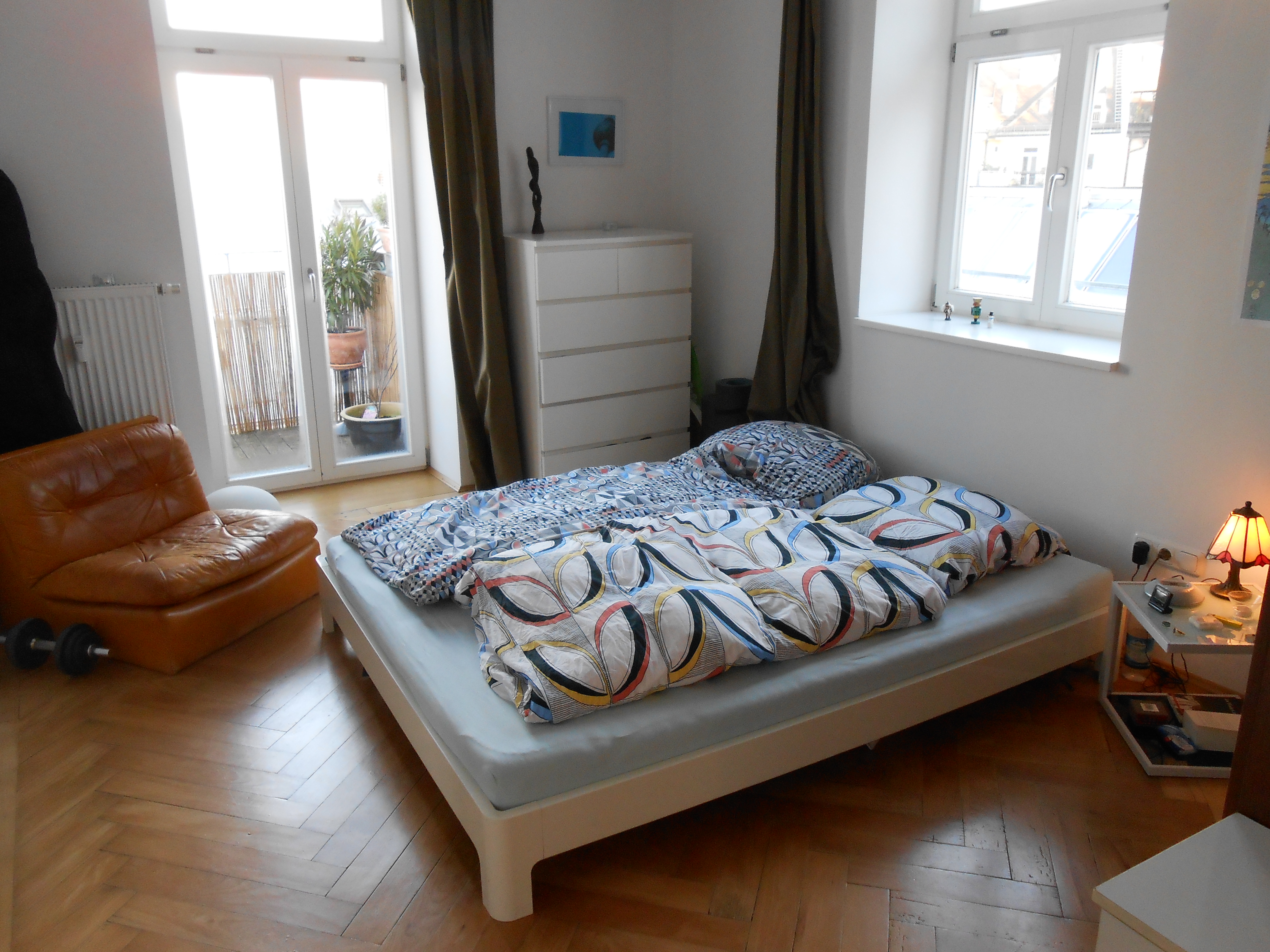 2 rooms & sunny balcony on top floor in Ludwigsvorstadt-Isarvorstadt, Munich