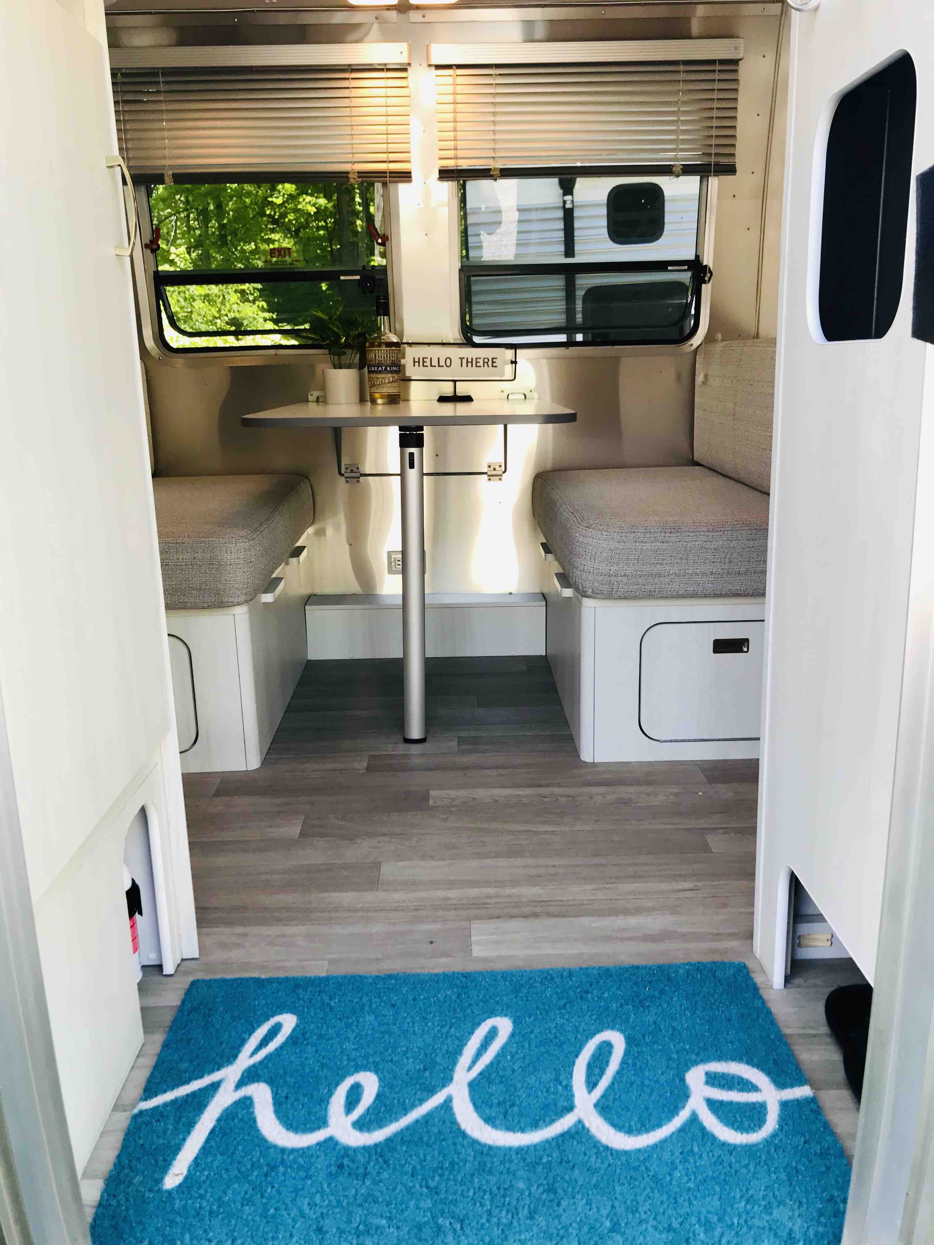 Catskill Airstream Cabin Sleeps up to 4 with Pool Campers/RVs for