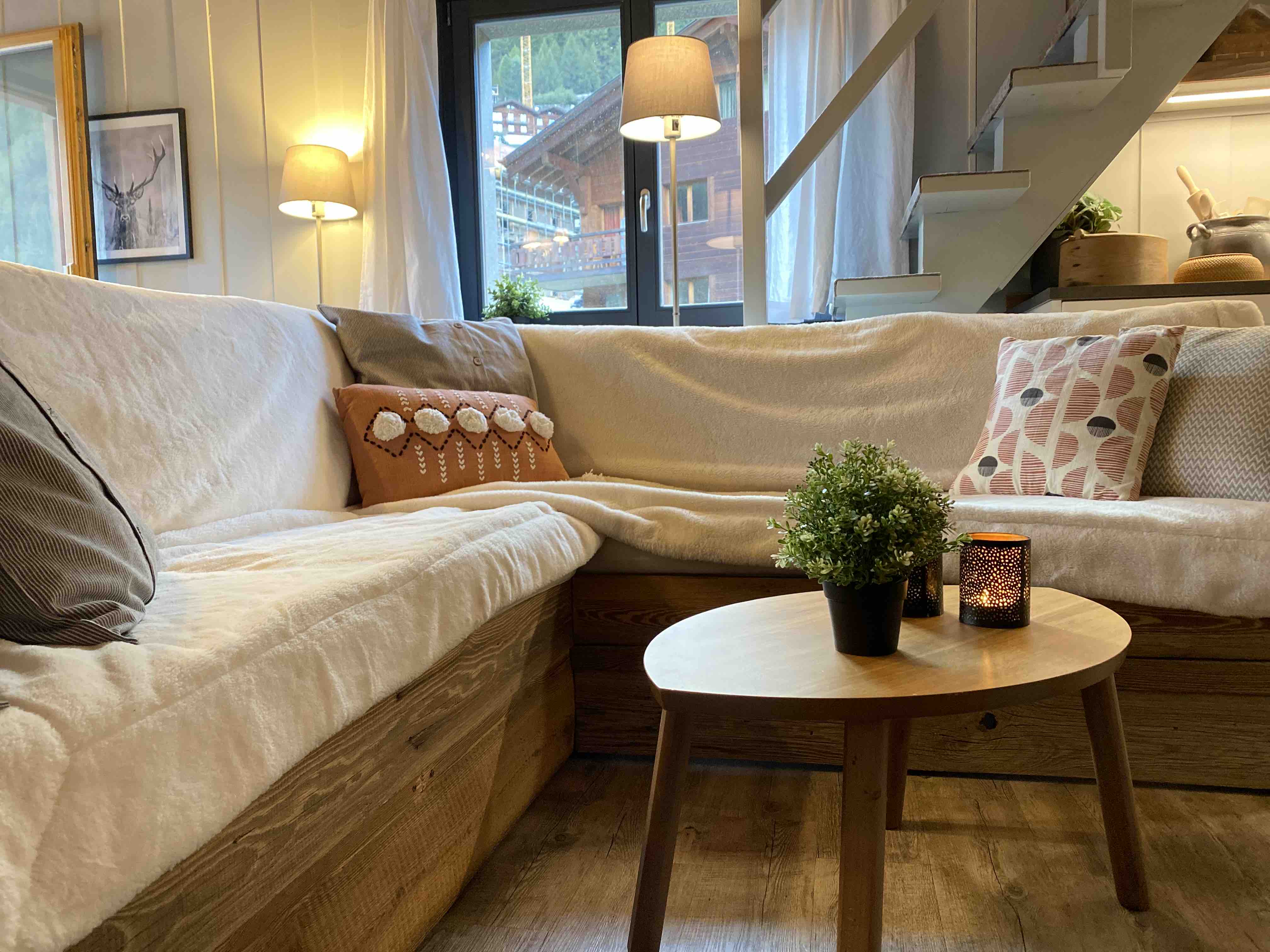 SKI IN/OUT & Sauna in heart of Village