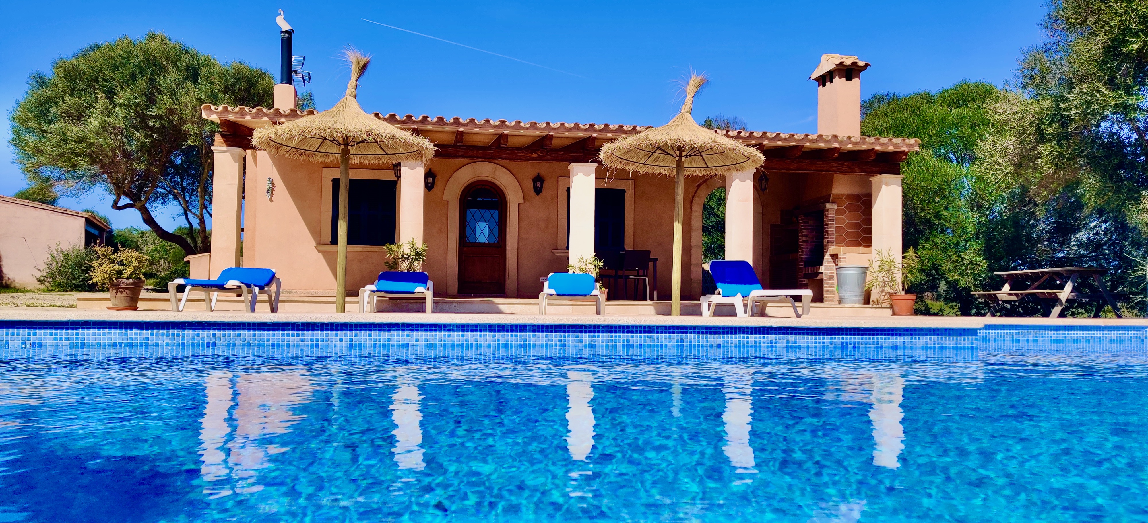 CASA ES COMELLARS