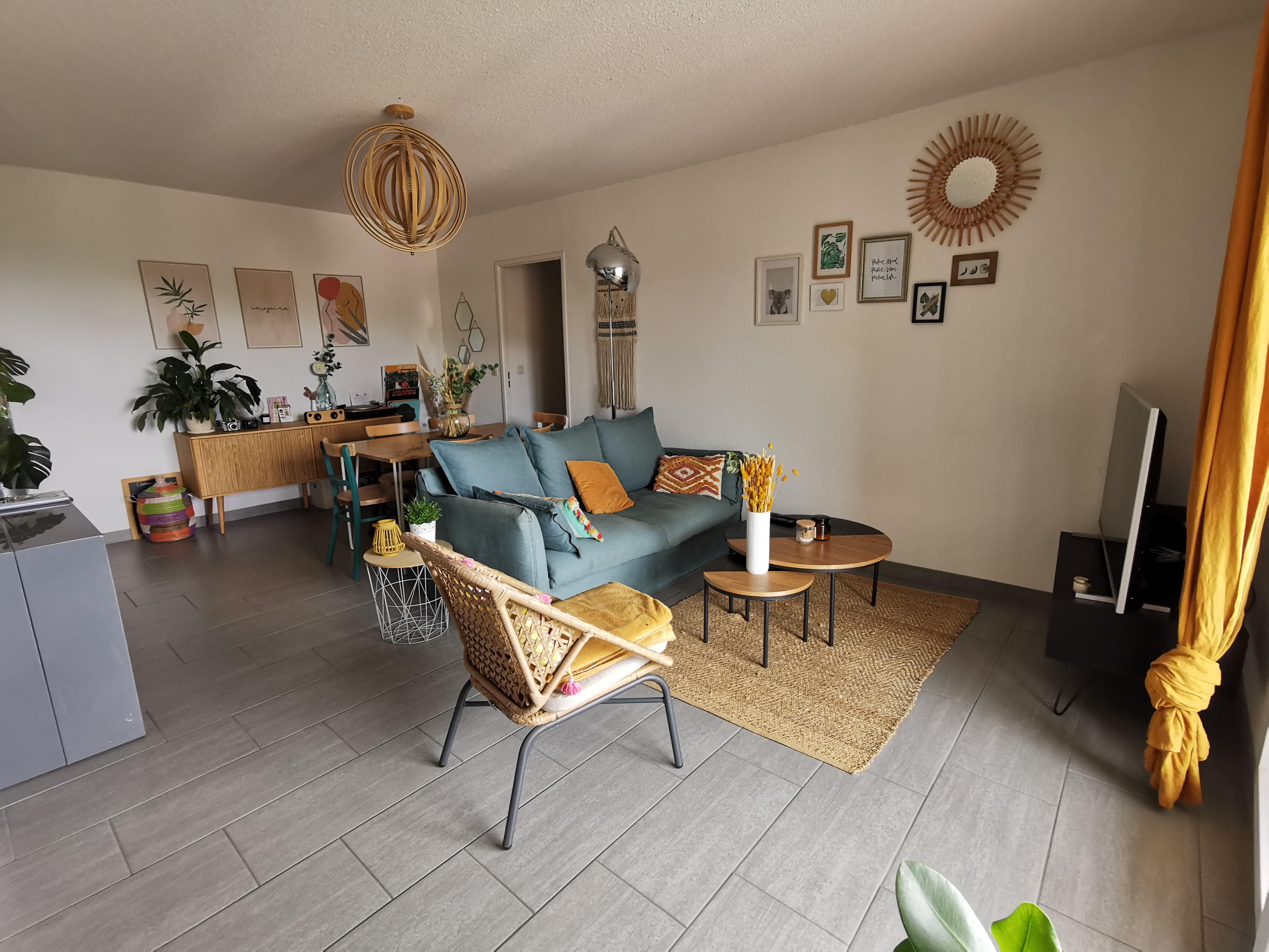 Nice apartment with balcony close to the center