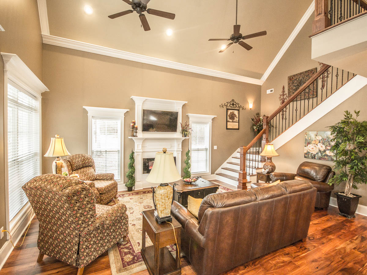 Little Pigeon River Chalet Chalets for Rent in Pigeon