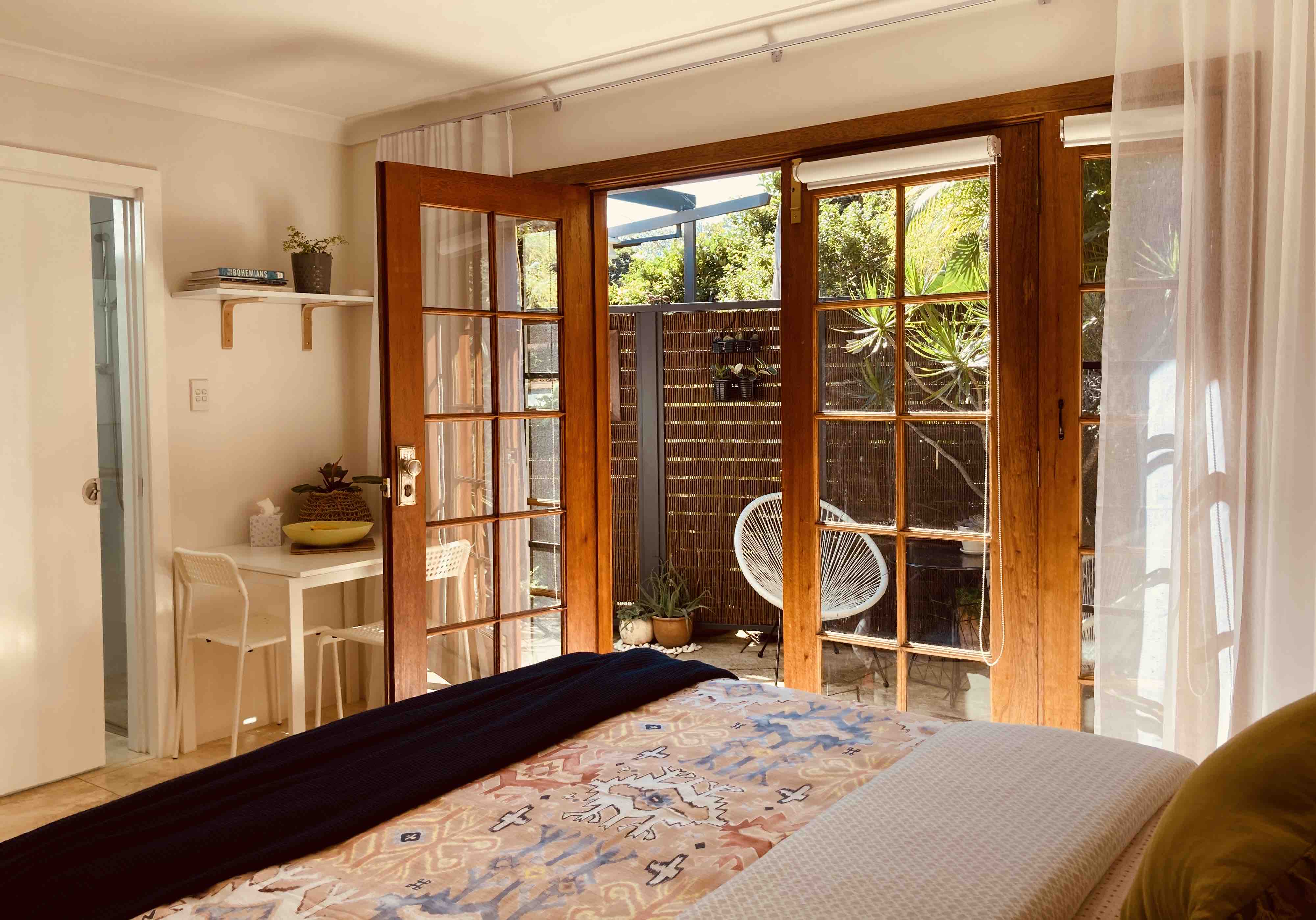 Leafy & Private Courtyard Studio