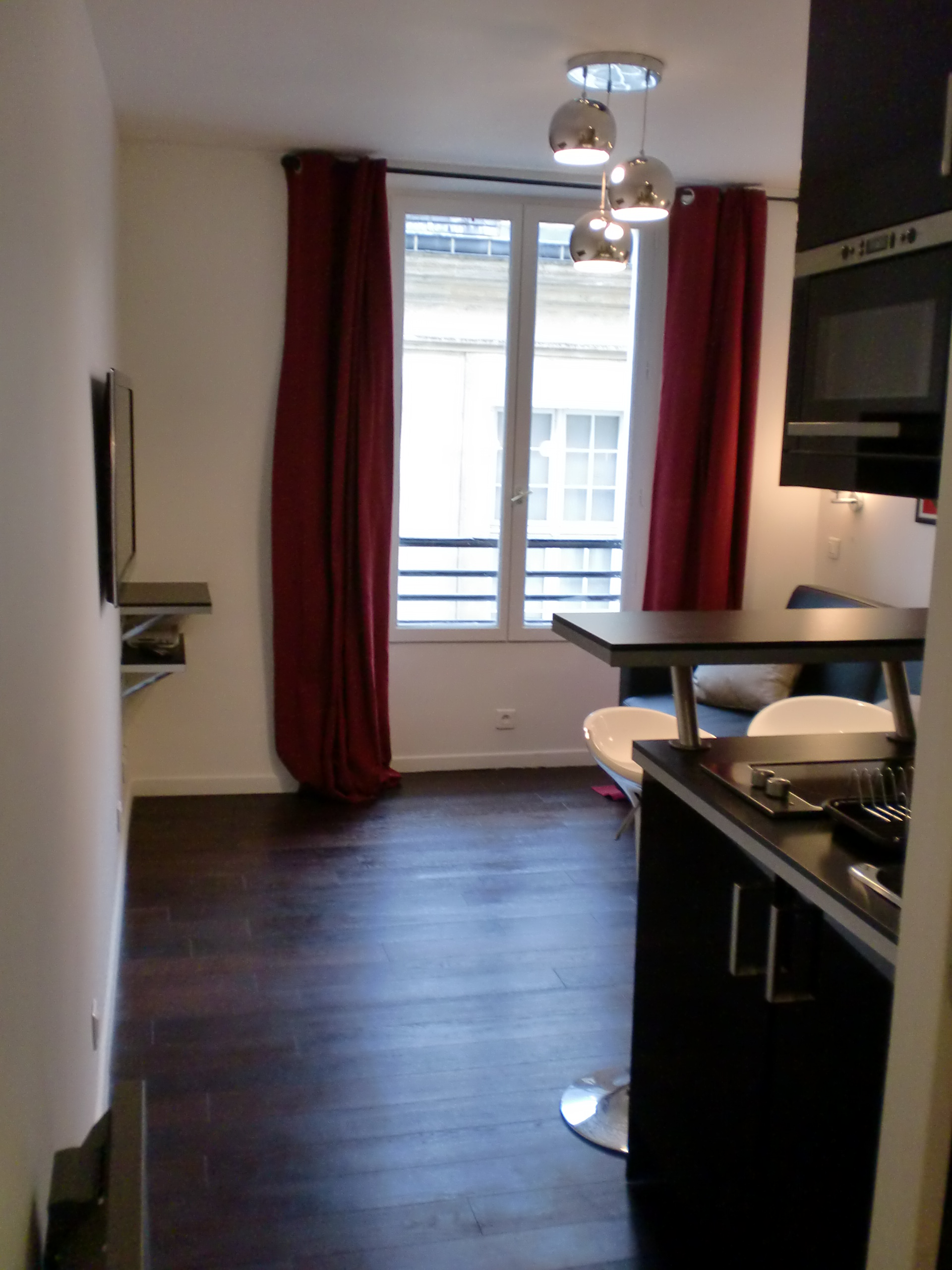 Cosy studio in Le Marais in Temple, Paris