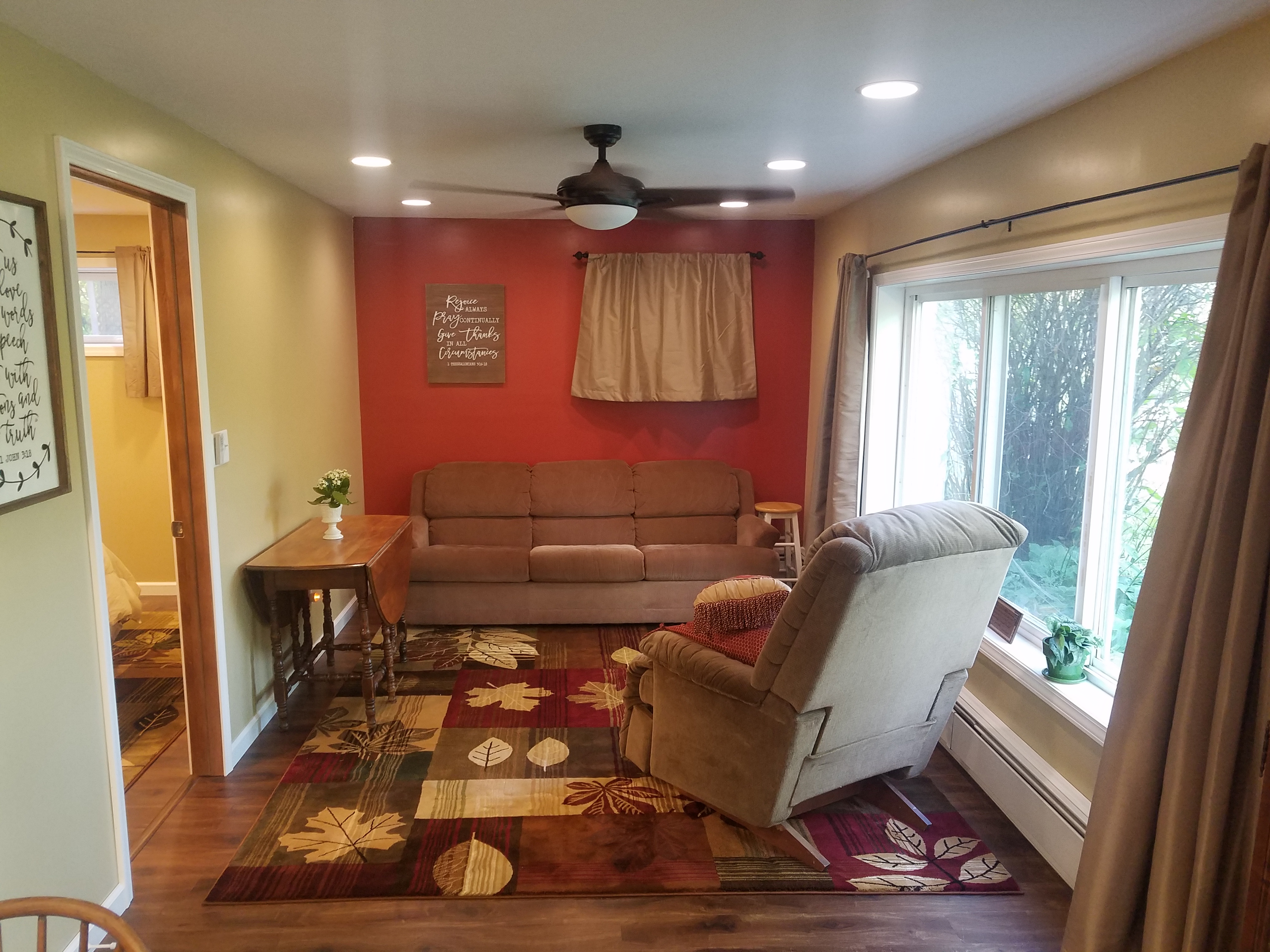 Guest Suite in Secluded Setting (NW Muncie)