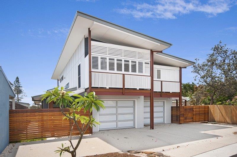 Charlies Beach House - opposite the beach in BALLINA SHIRE COUNCIL, Northern Rivers