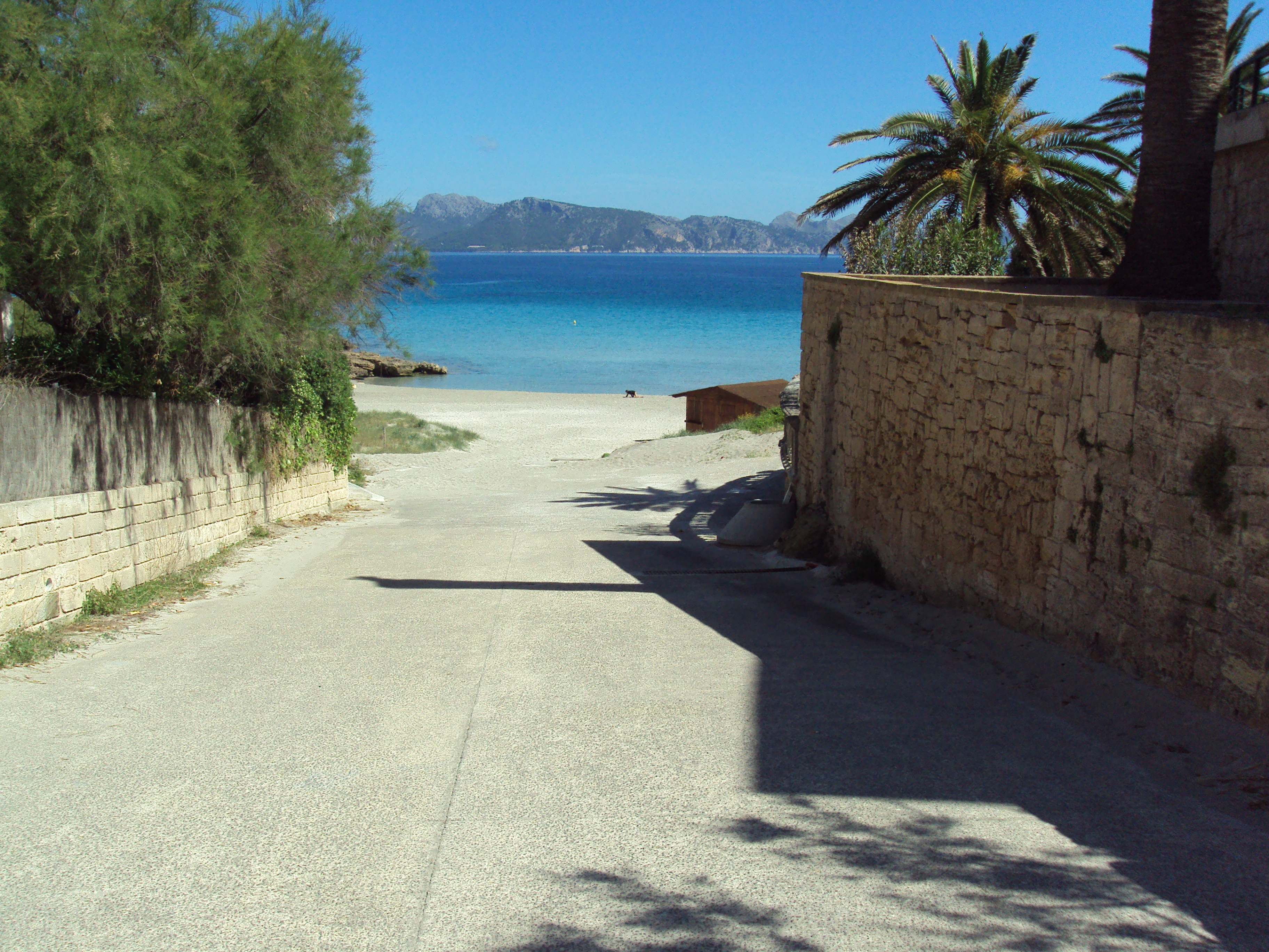 BEACH HOUSE IDEAL FOR CHILDREN in Alcúdia, Mallorca