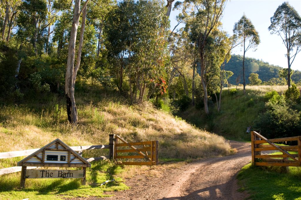 Bright Barn Retreat 17 acres of secluded luxury Houses for Rent in