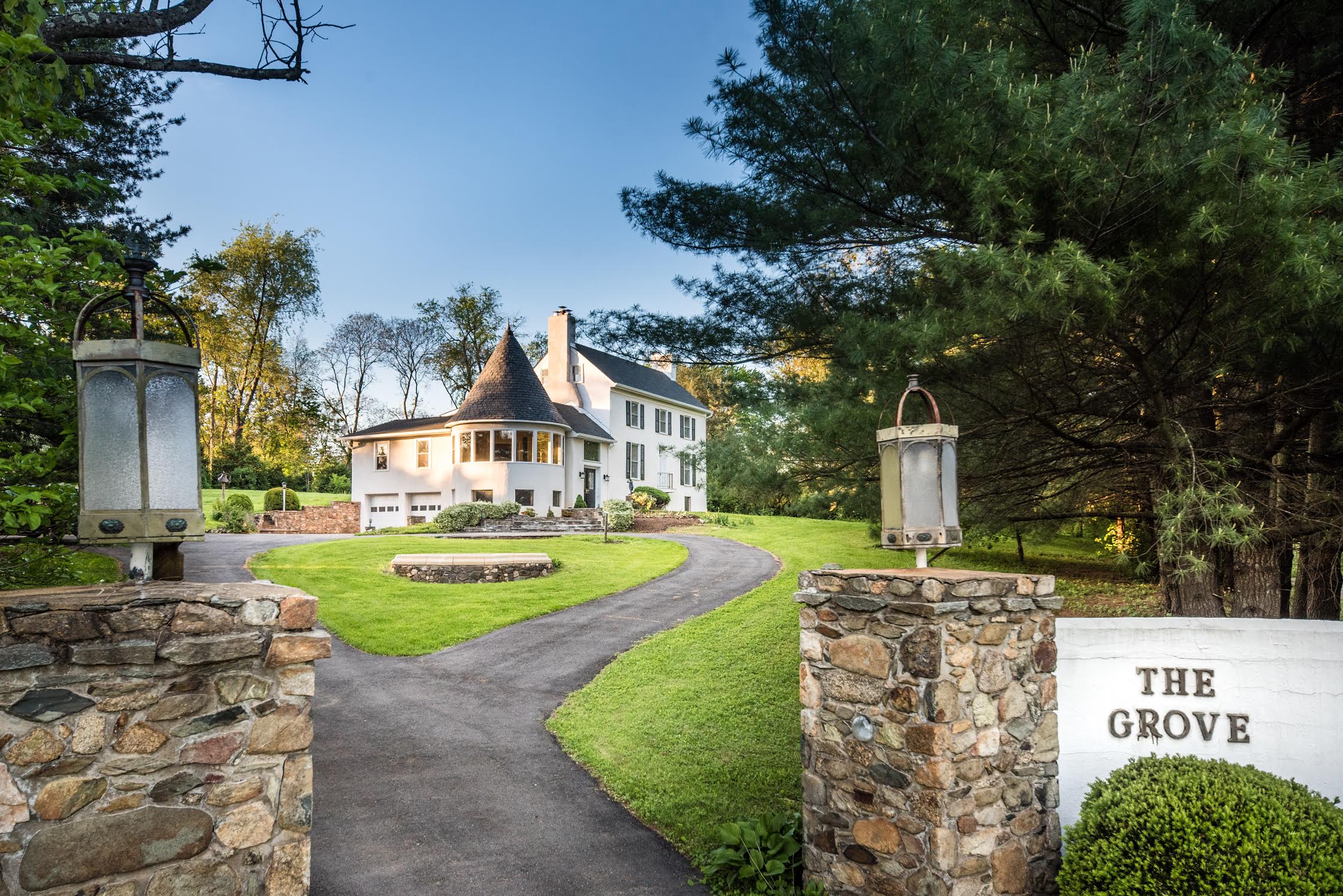 Spectacular Home!VA Horse, Bike and Wine Country Houses for Rent in