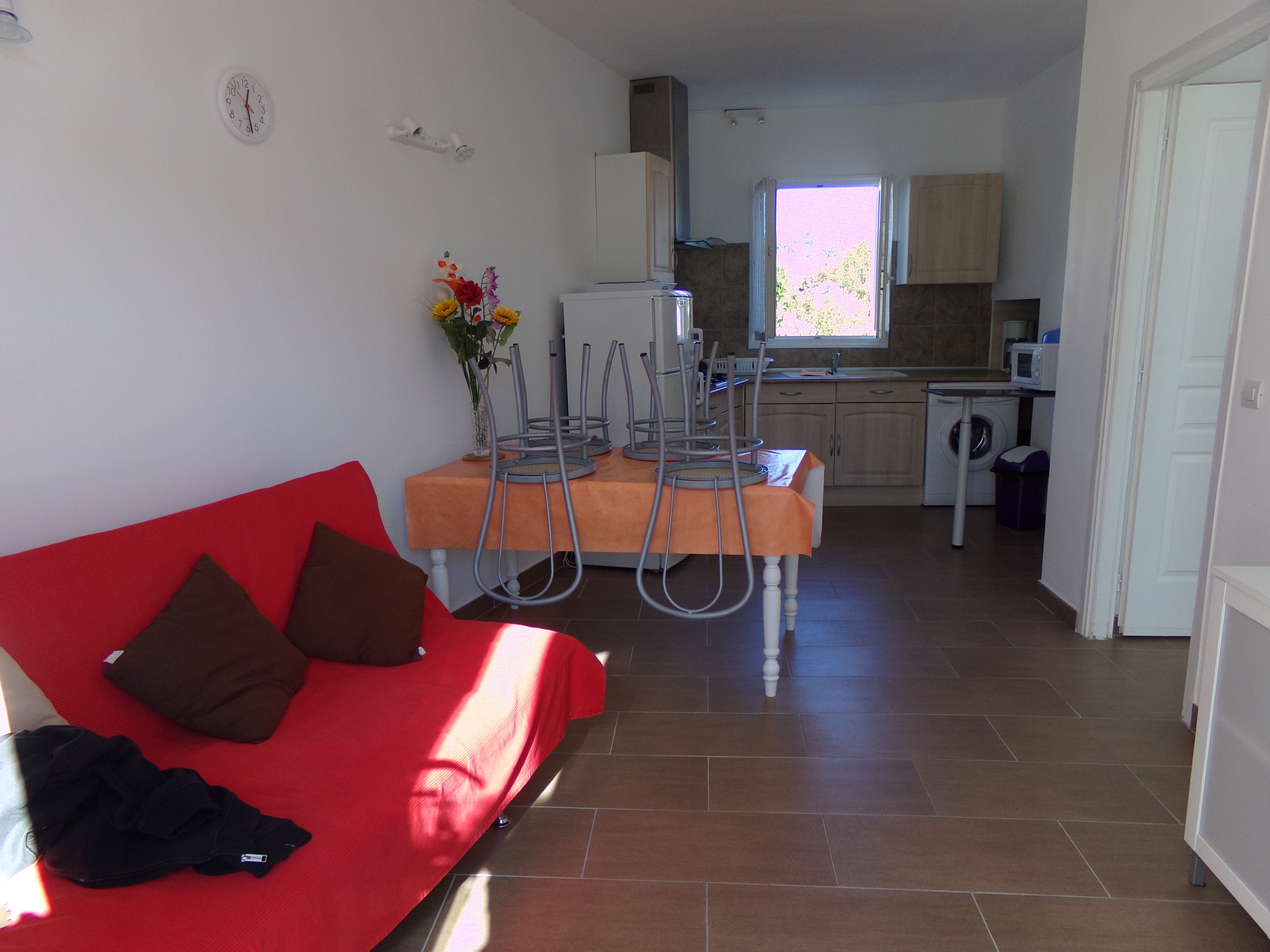 RENTAL LAMALOU LES BAINS FLOOR
