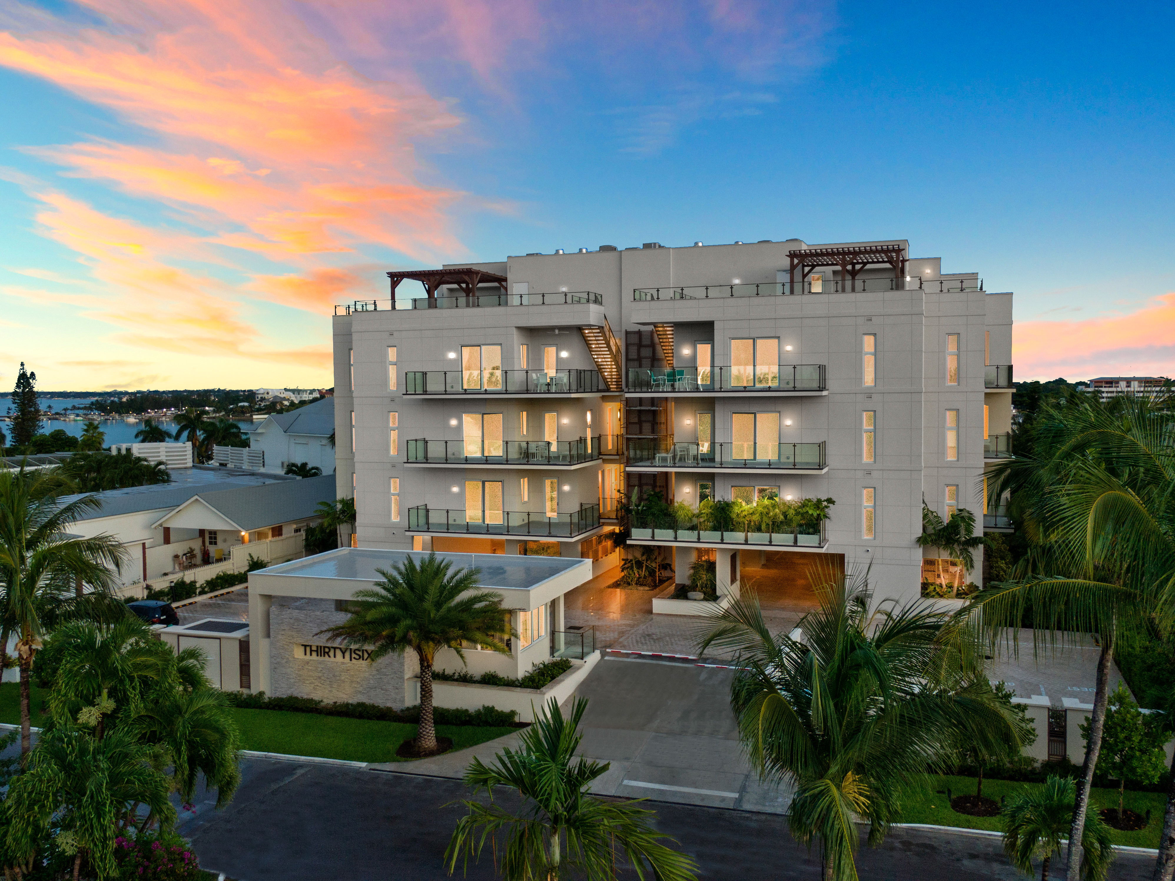 OceanBreeze-Luxury Condo on Paradise Island