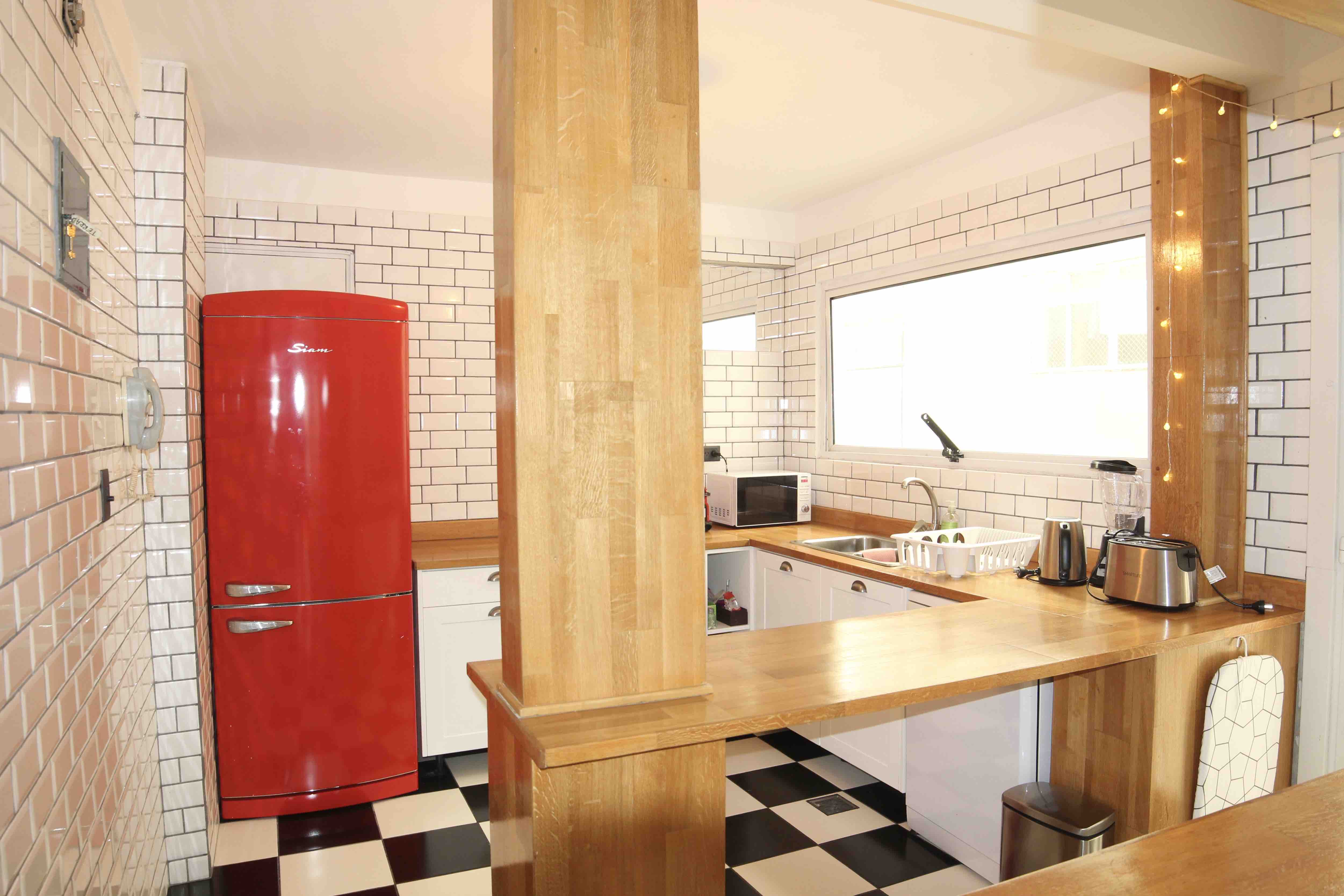 Modern & Cozy | Prime Palermo Location